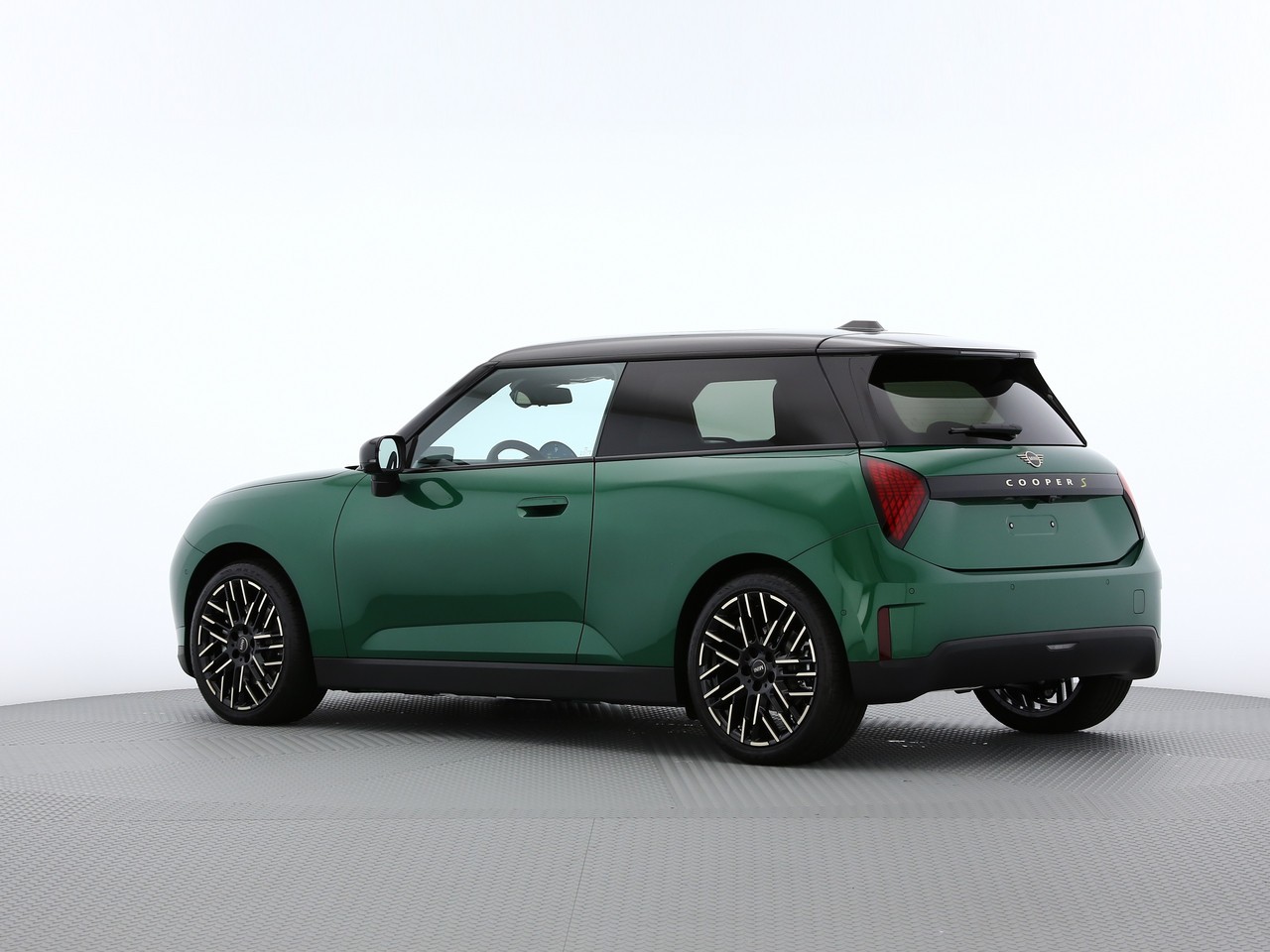 MINI Cooper SE-image-7
