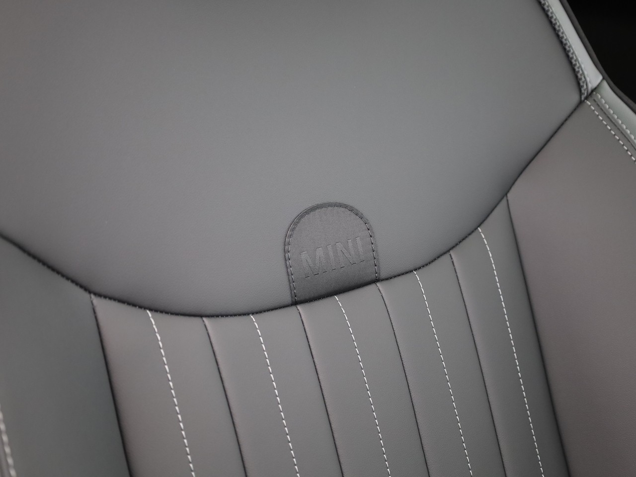 MINI Cooper SE-image-28