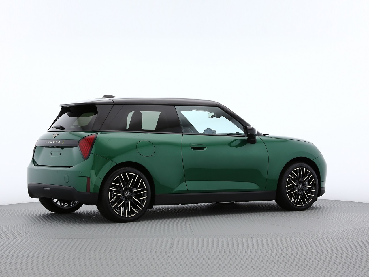 MINI Cooper SE-image-14