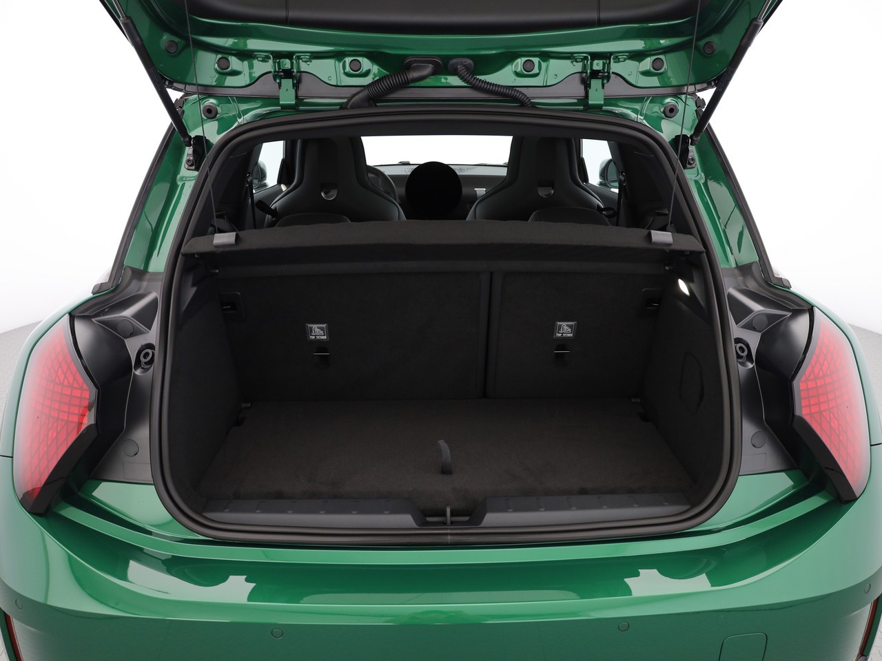 MINI Cooper SE-image-23