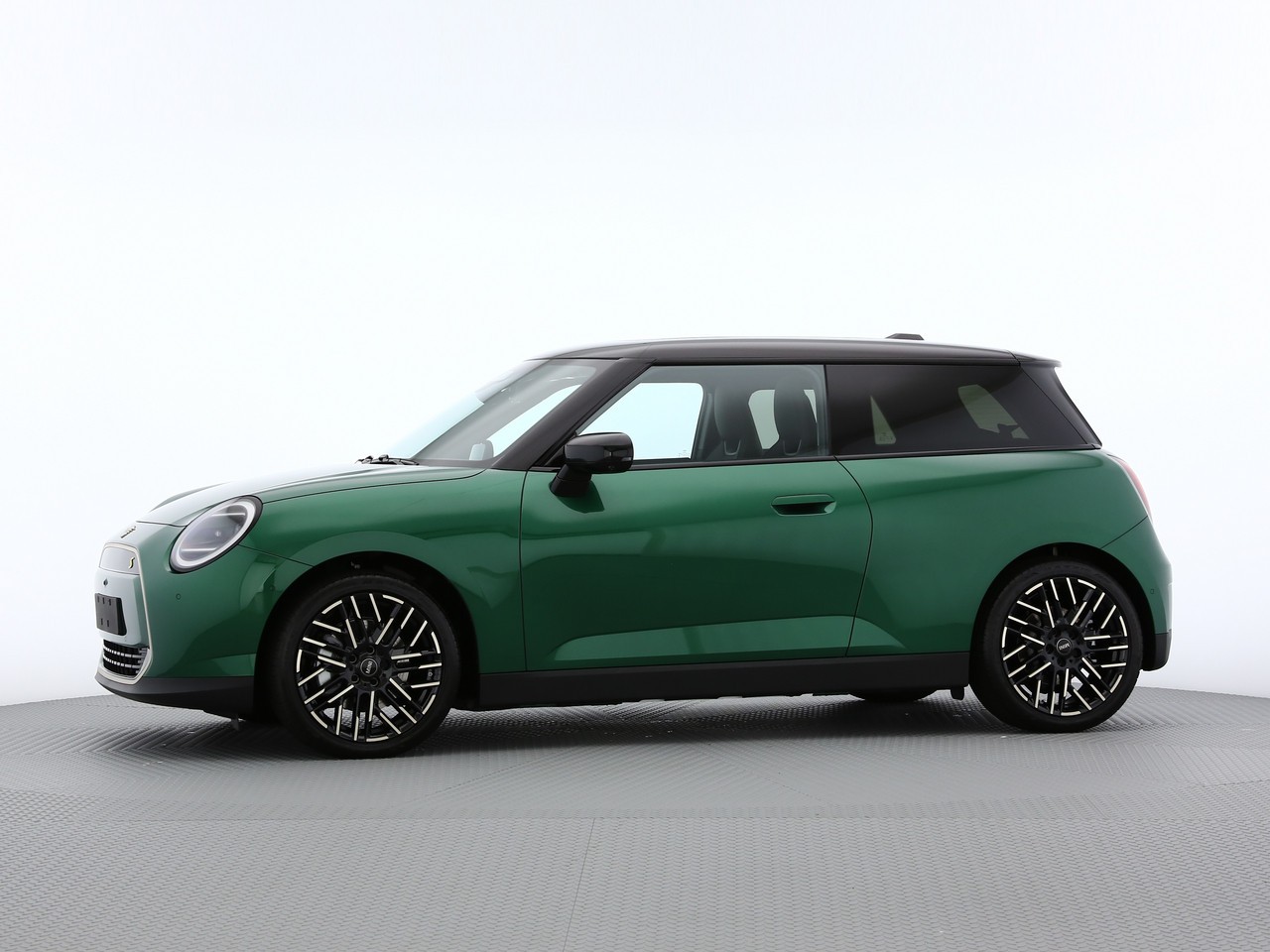 MINI Cooper SE-image-3