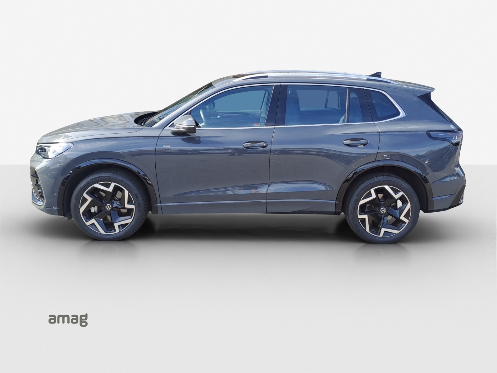 VW Tiguan 2.0 TSI DSG R-Line 4Motion-showroom-element-1