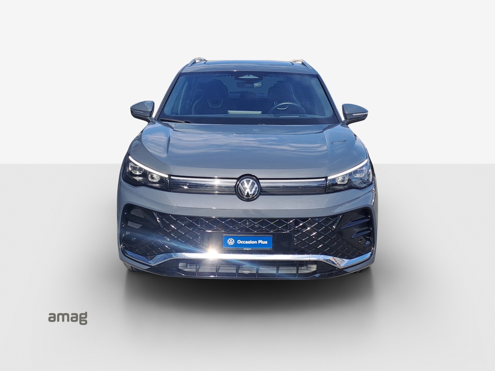 VW Tiguan 2.0 TSI DSG R-Line 4Motion-image-6