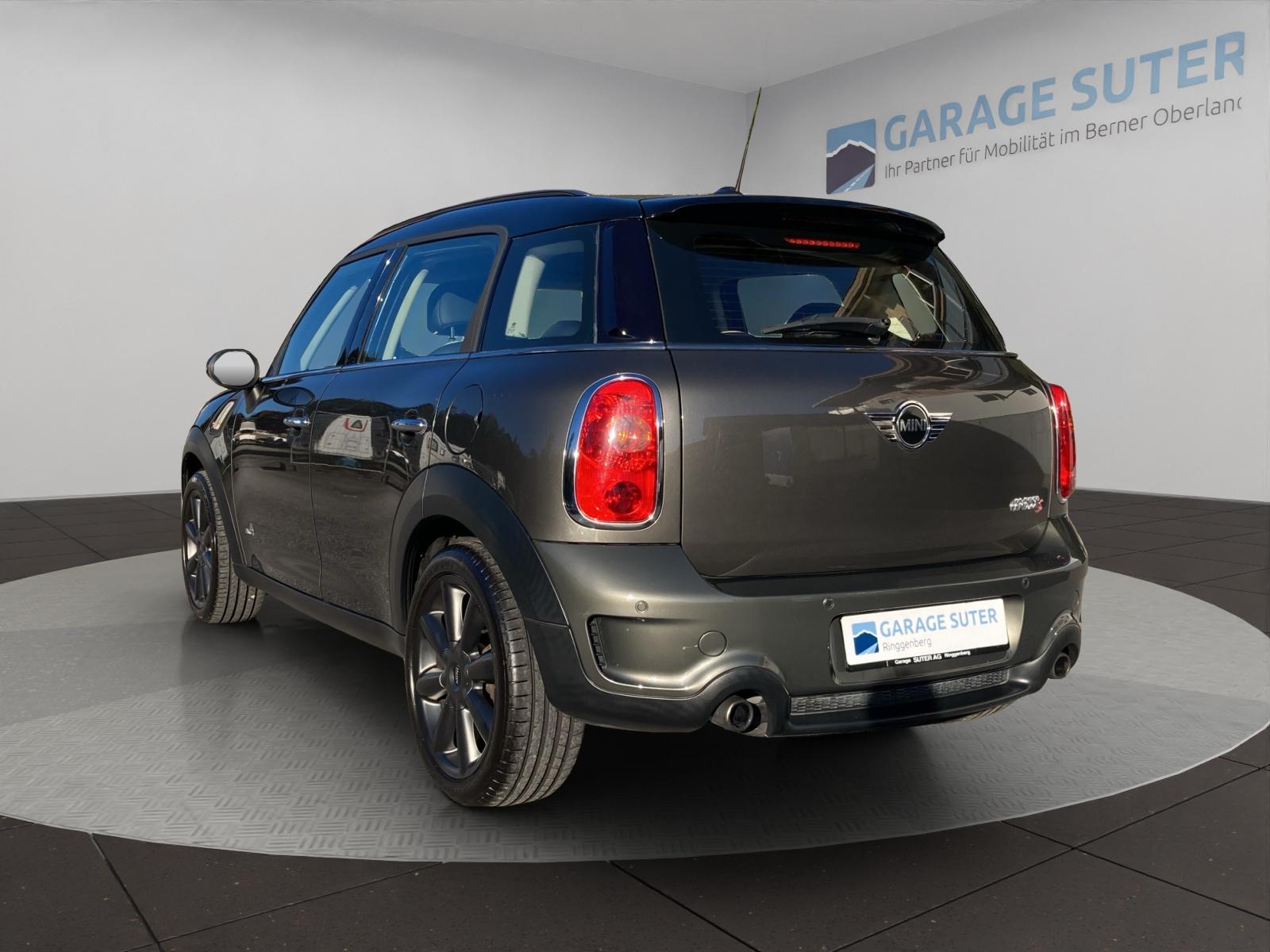 MINI Countryman R60 1.6i Cooper S ALL4-image-2