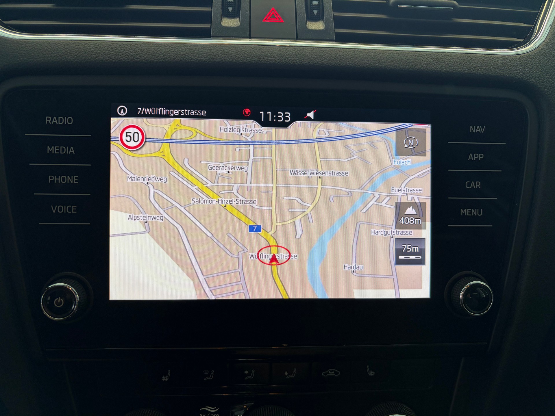 SKODA Octavia Combi 1.5 TSI Style DSG | Leichter Hagelschaden | SEHR GEPFLEGT | Windschutzscheibe Neu |-image-14