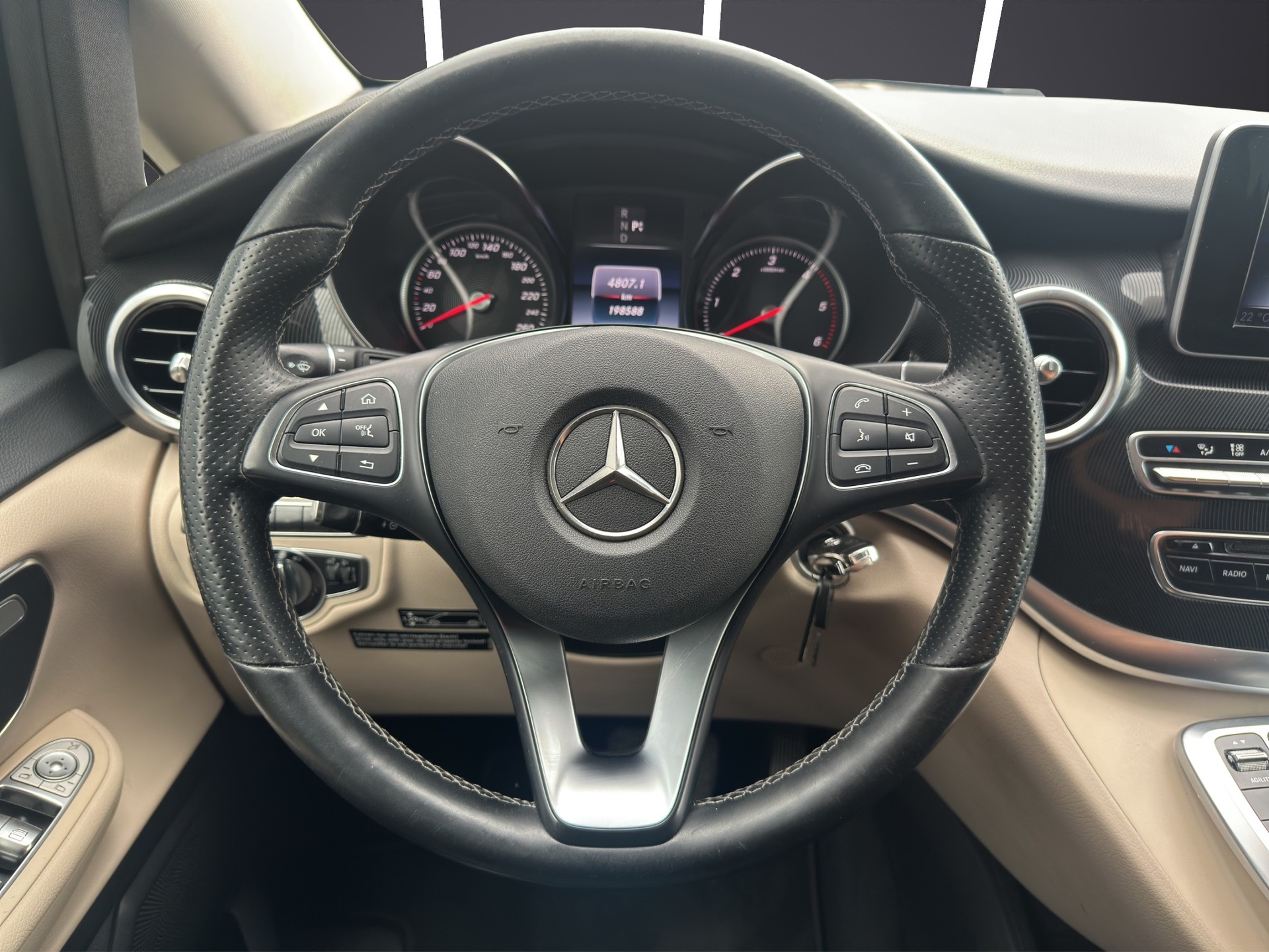 MERCEDES-BENZ Marco Polo 250 d 7G-Tronic-image-20