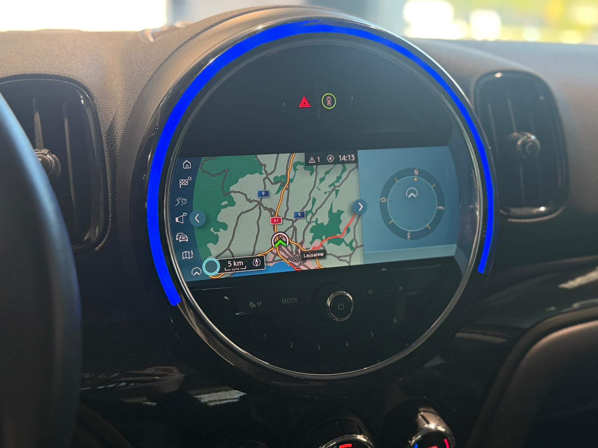MINI Countryman Cooper SE ALL4 PHEV Steptronic-image-17