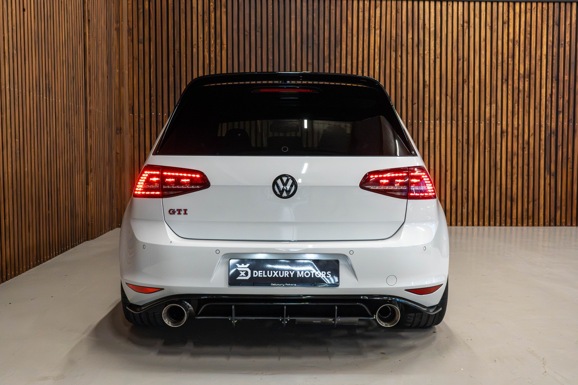 VW Golf VII 2.0 TSI GTI Clubsport DSG-image-10
