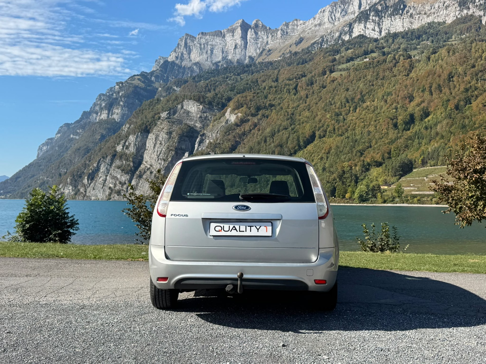 FORD Focus 2.0i Carving Automatic-image-8