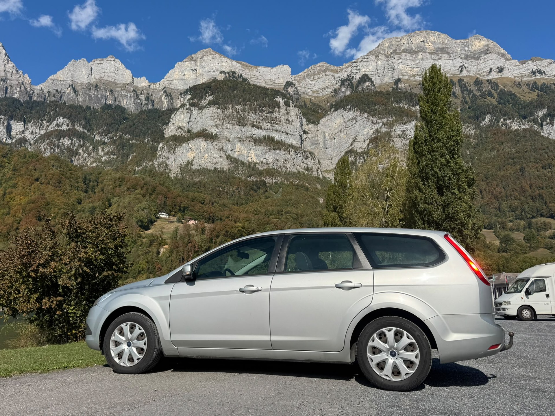 FORD Focus 2.0i Carving Automatic-image-5