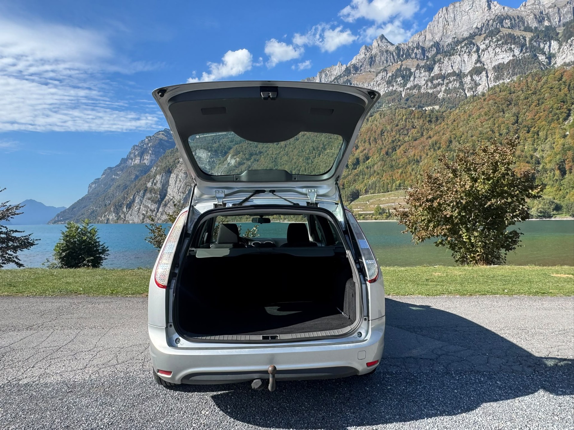 FORD Focus 2.0i Carving Automatic-image-9