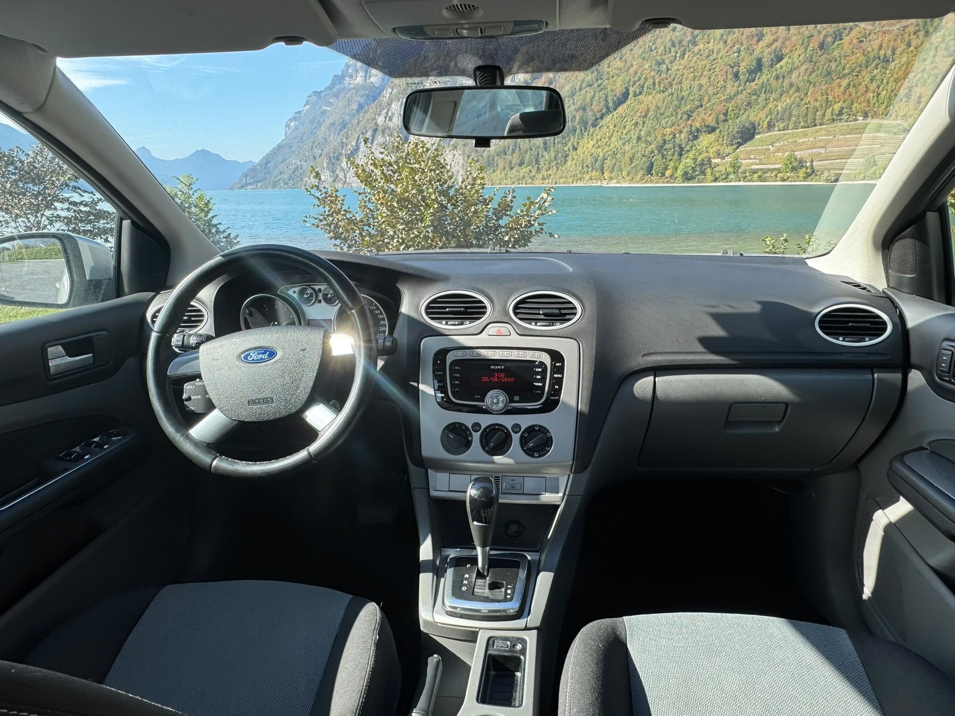 FORD Focus 2.0i Carving Automatic-image-13