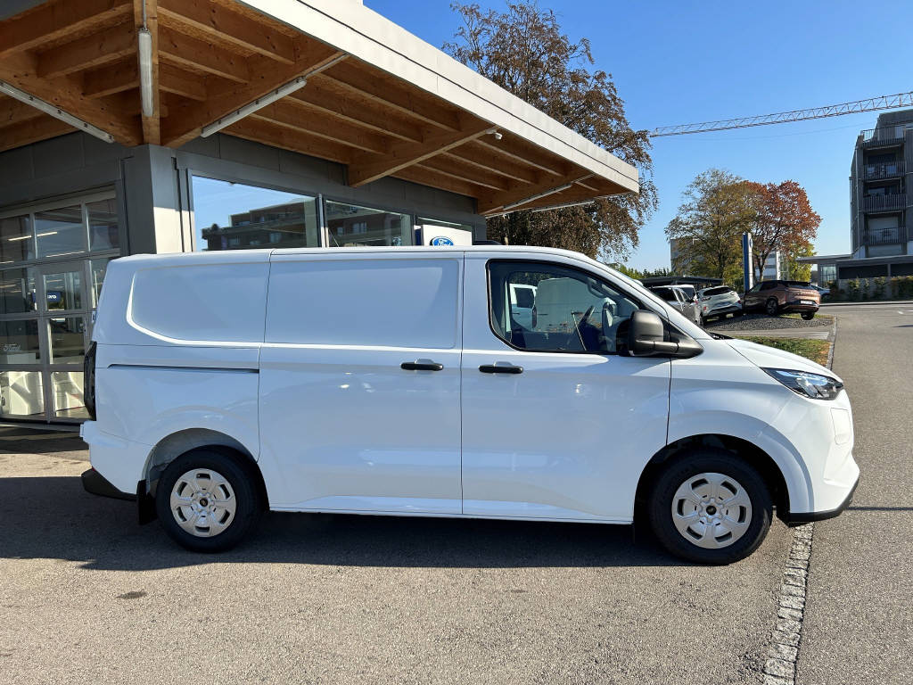 FORD Transit Custom Van 320 L1 2.5 Duratec 233 Trend PHEV-image-1