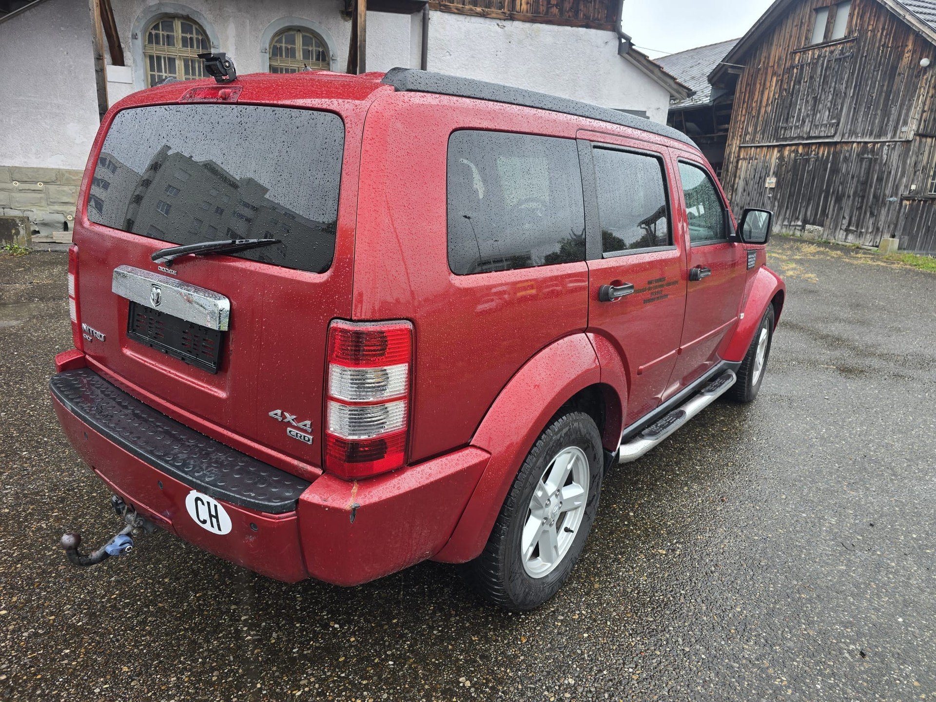 DODGE Nitro 2.8 CRD R/T Automatic-image-3