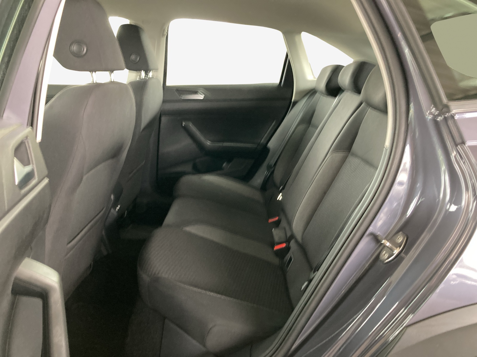 VW Taigo 1.0 TSI Life DSG-image-11