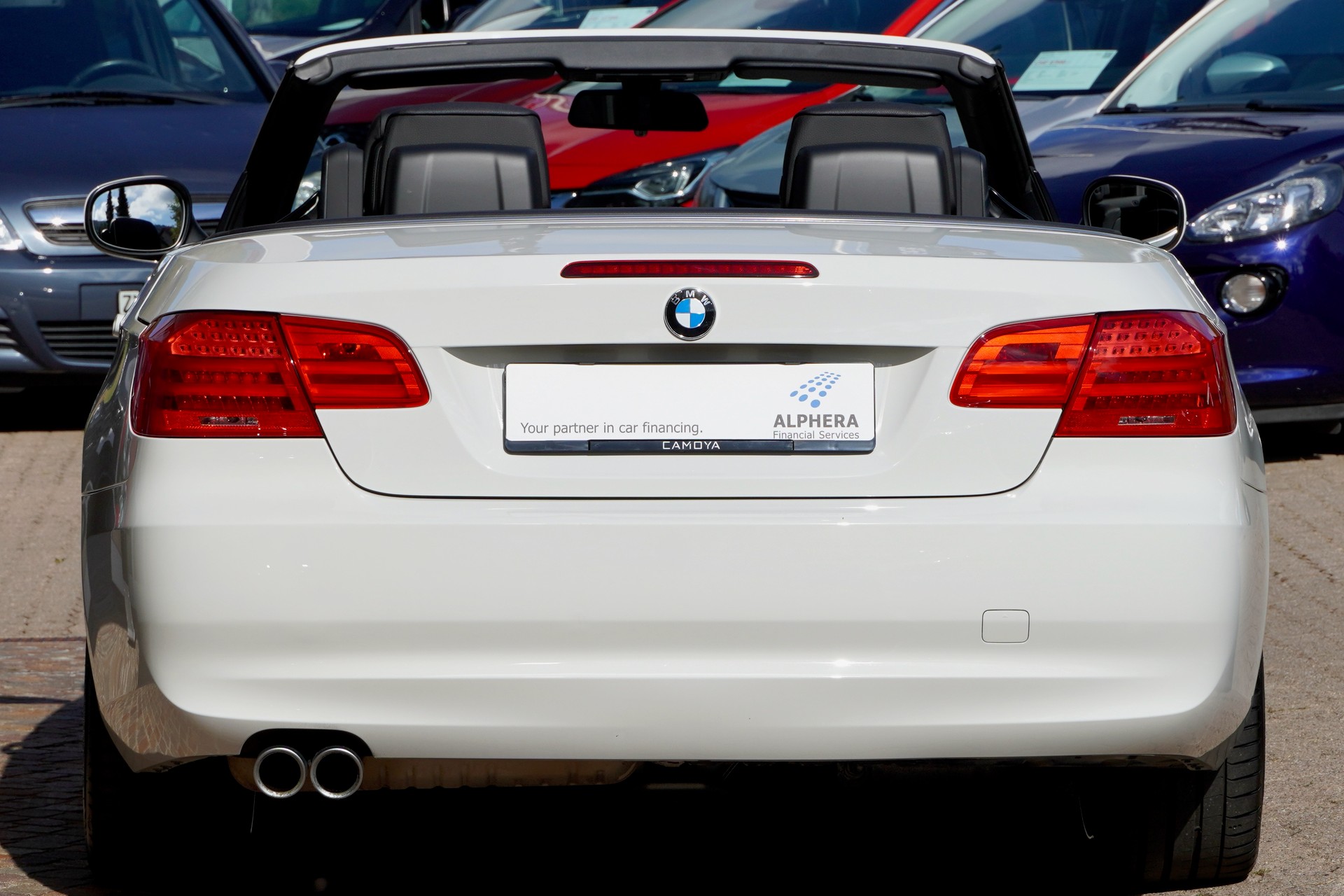 BMW 325i Cabriolet-image-7