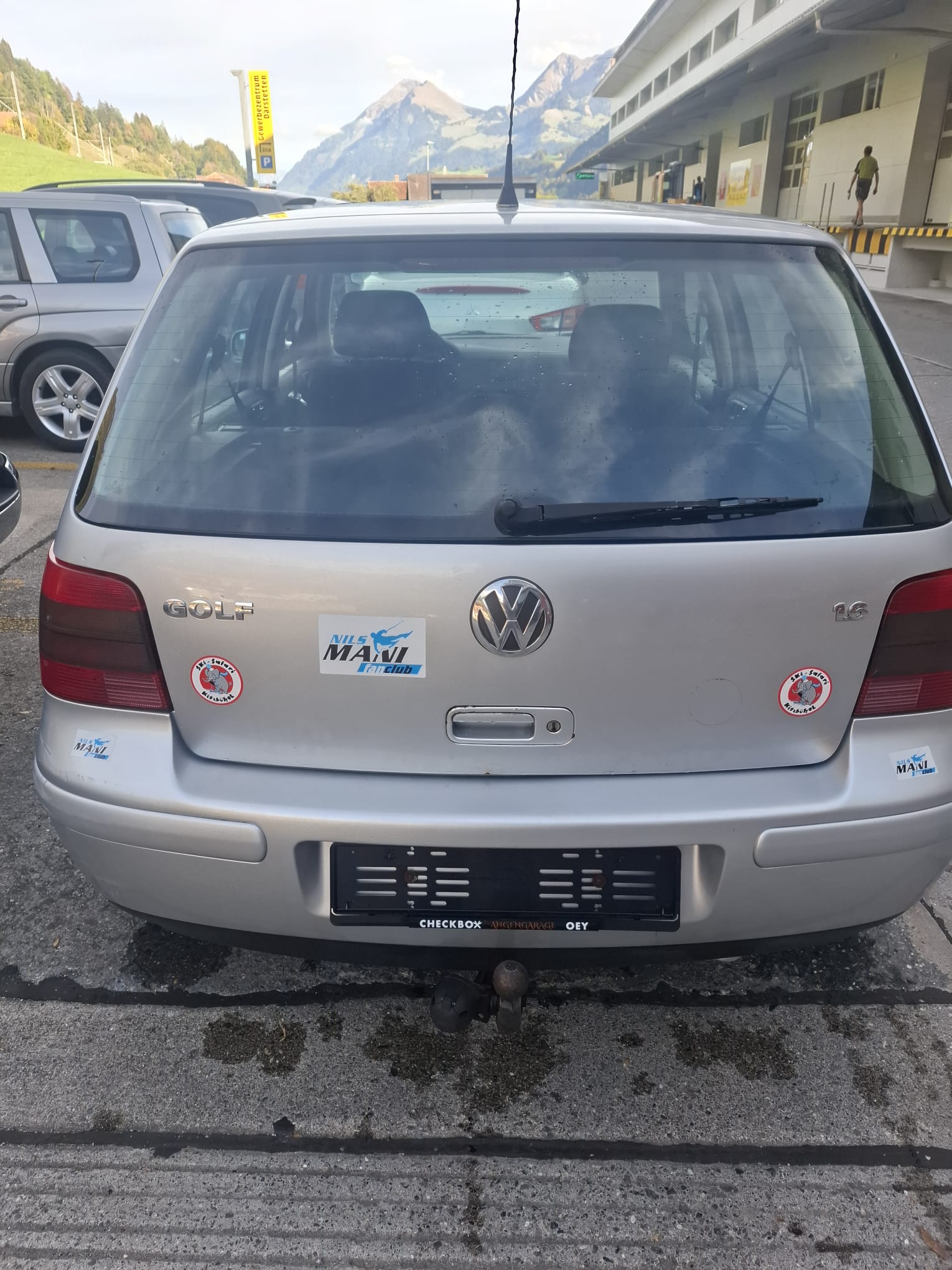 VW Golf 1.6 16V Trendline-image-3