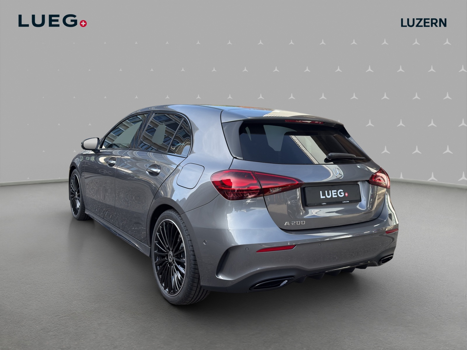 MERCEDES-BENZ A 200 Night Star 7G-DCT-image-2