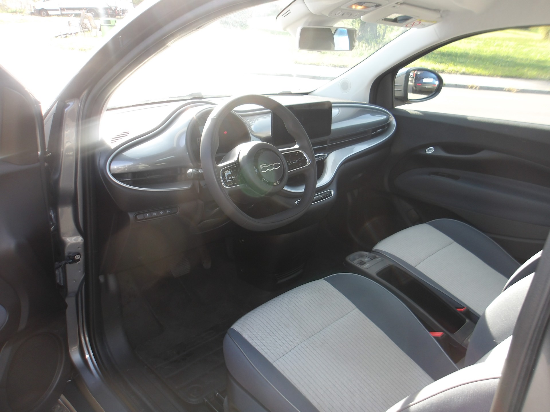 FIAT 500 electric 87 kW Icon-image-9