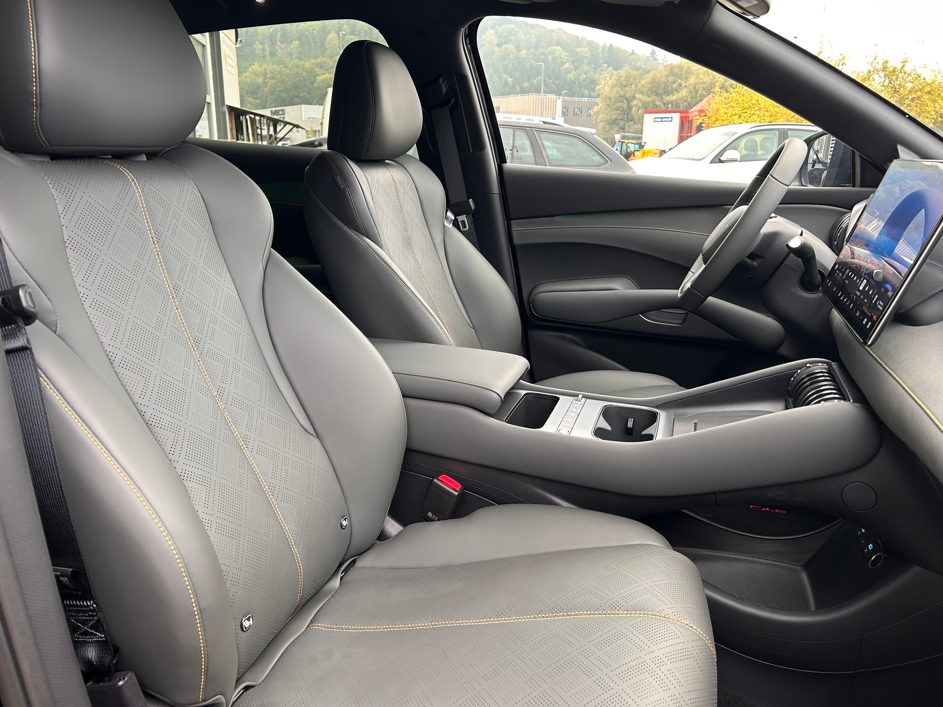 BYD Atto 3 EVO 74.8 kWh Excellence AWD-image-12
