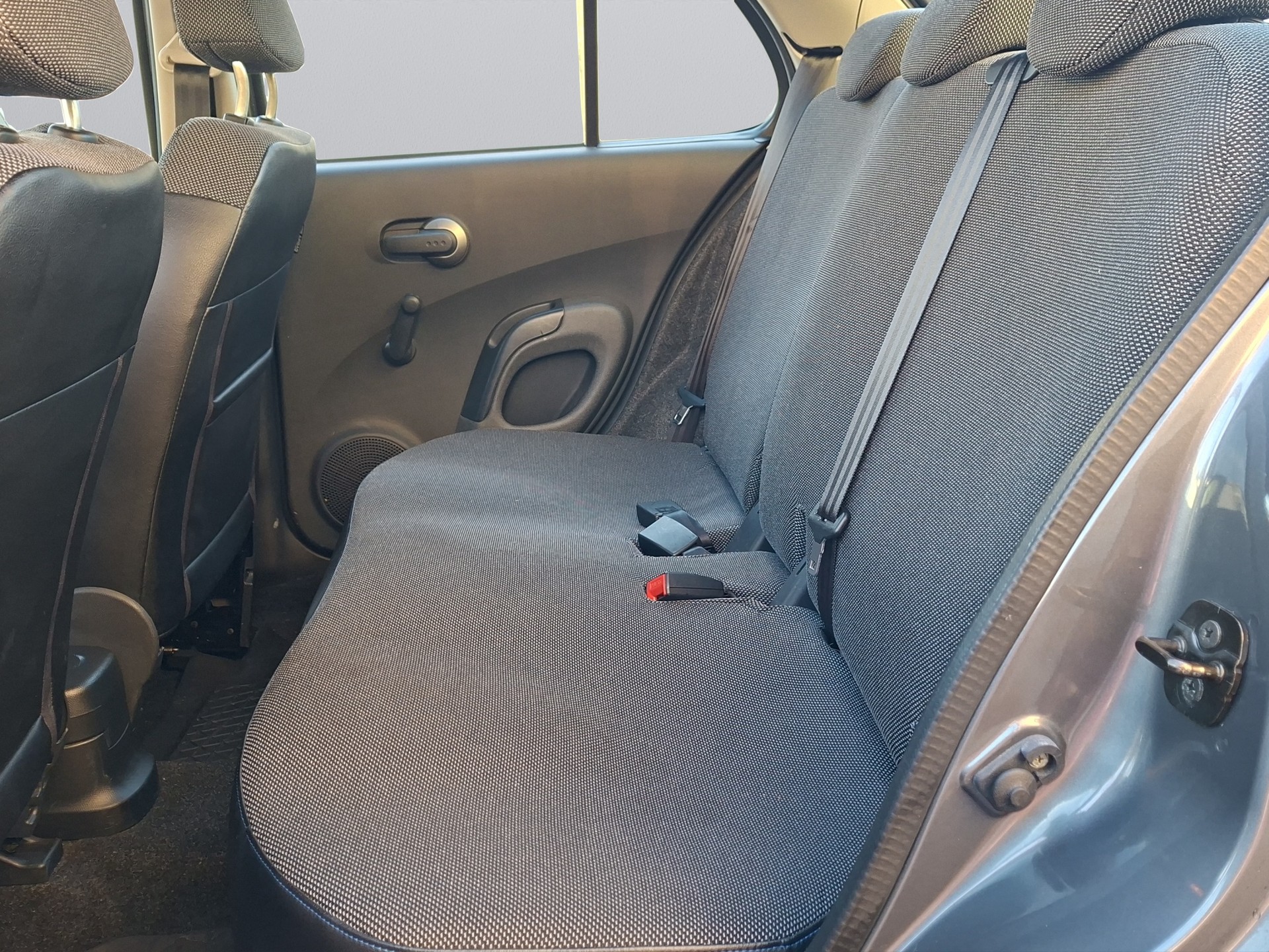 NISSAN Micra 1.4 tekna-image-12