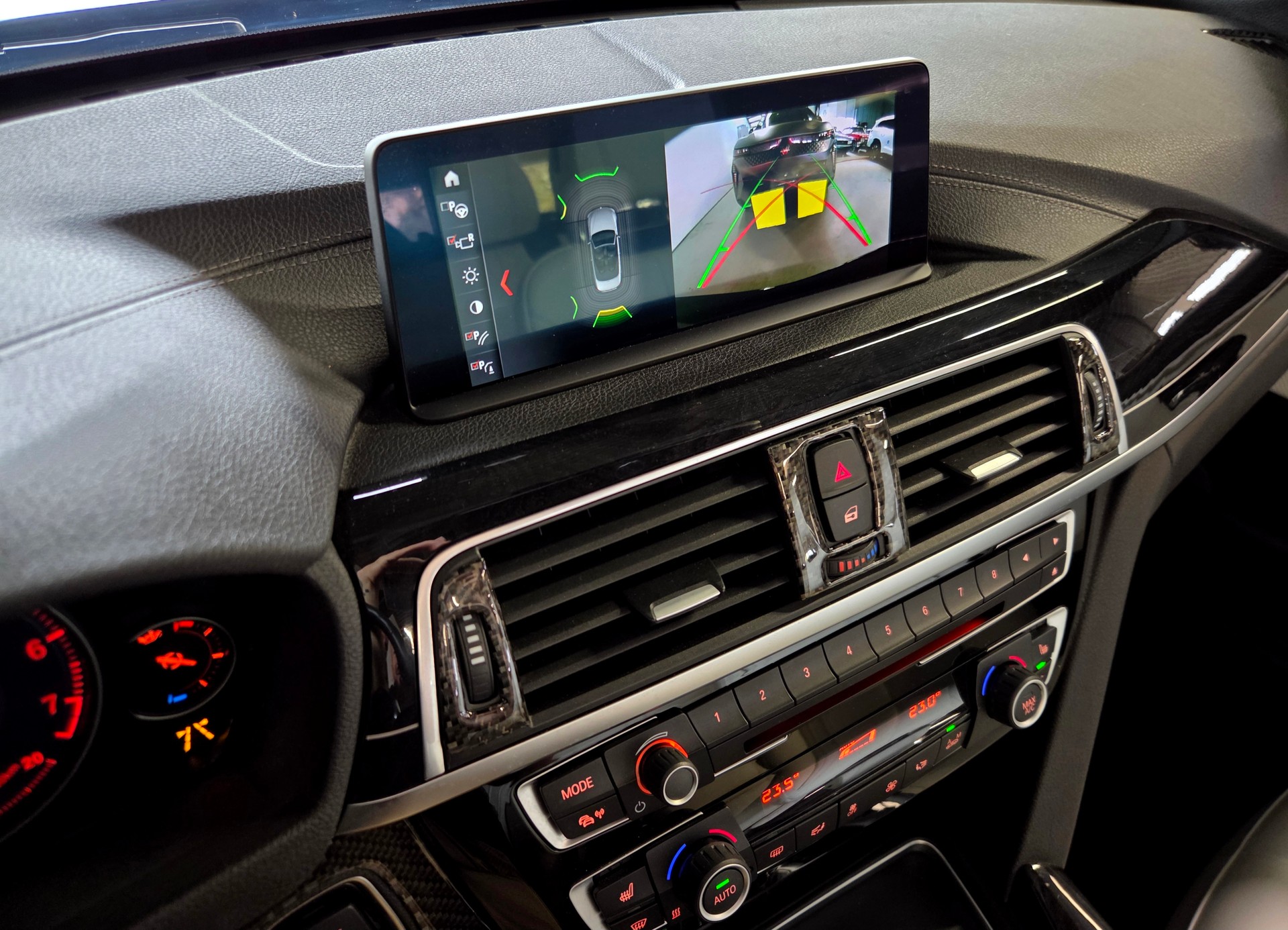 BMW 430i xDrive Cabrio Individual-image-21