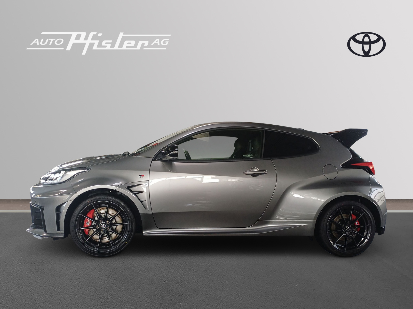 TOYOTA GR Yaris 1.6 Turbo Sport 4x4-image-2