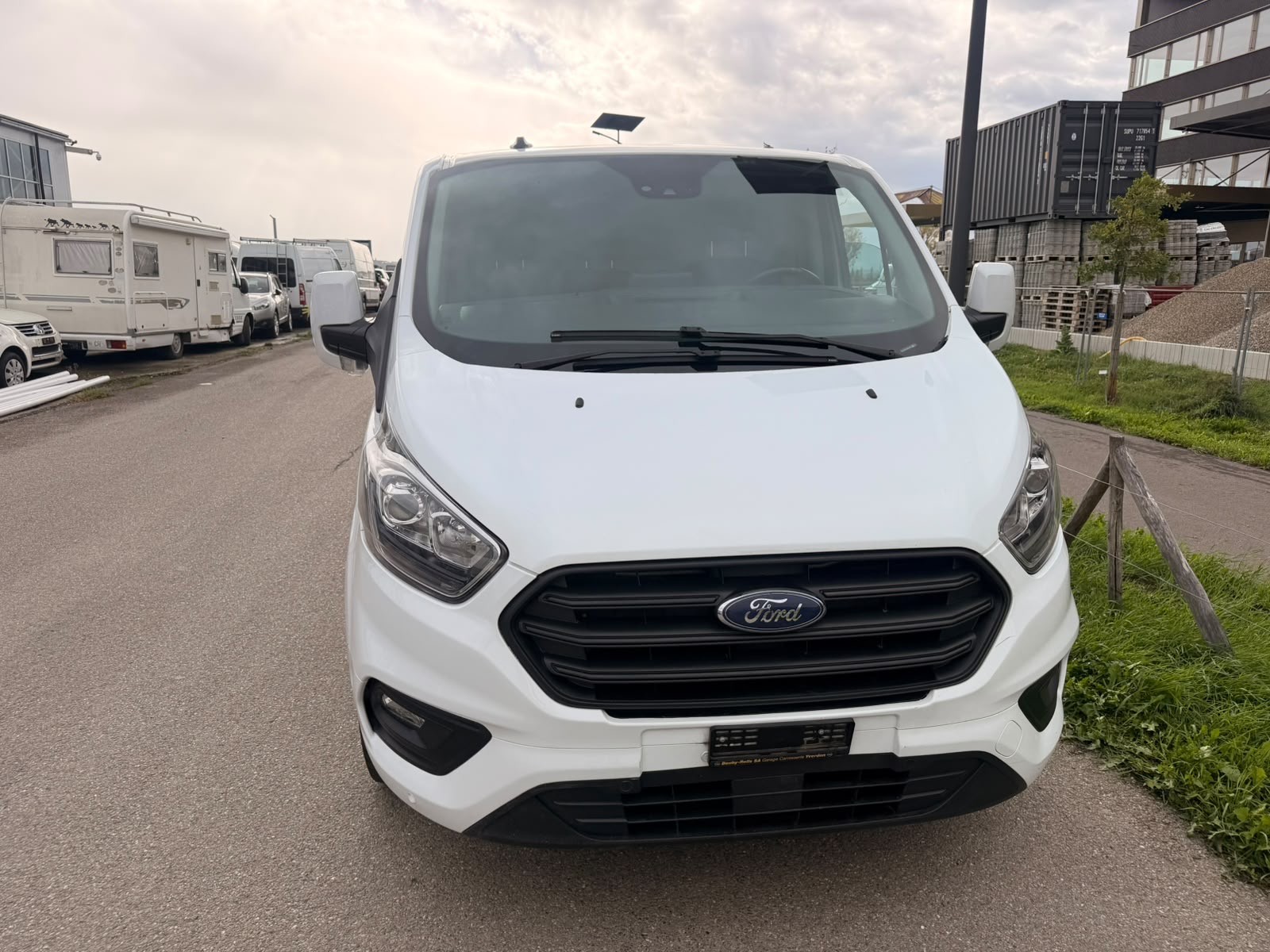 FORD Transit Custom Van 300 L1H1-image-2