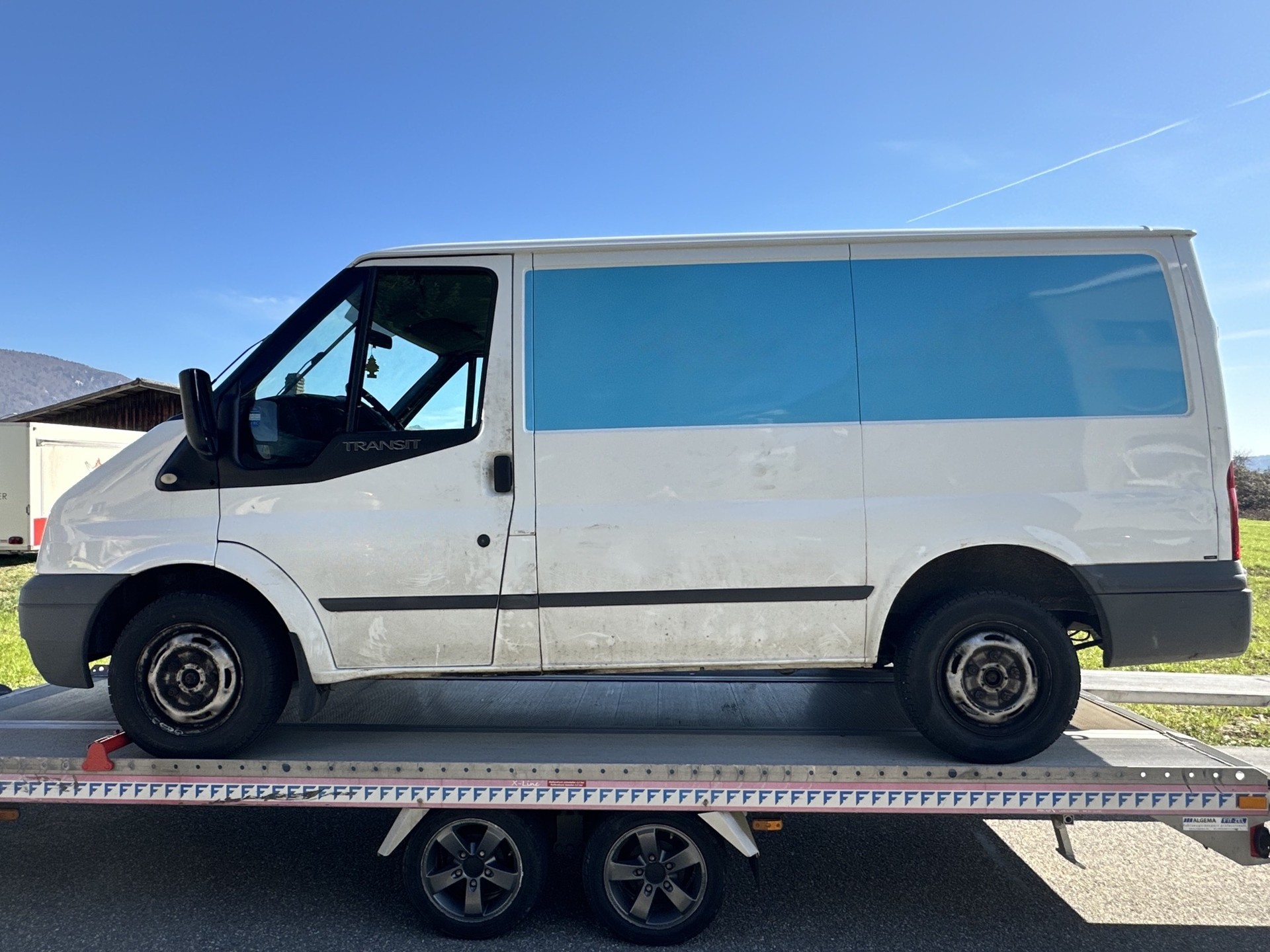 FORD Transit 2.2 TDCi 260 S Trend-image-5