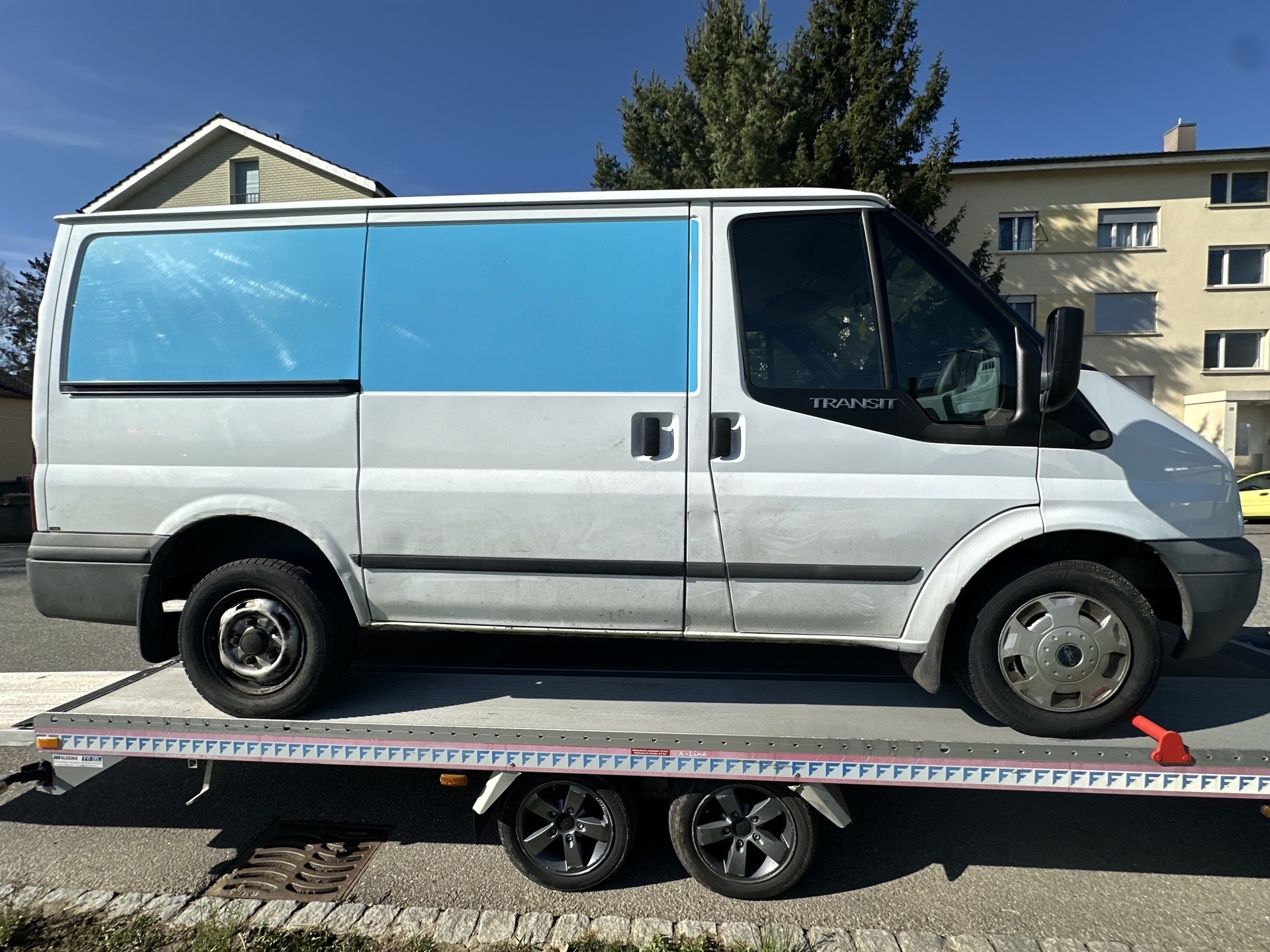 FORD Transit 2.2 TDCi 260 S Trend-image-2