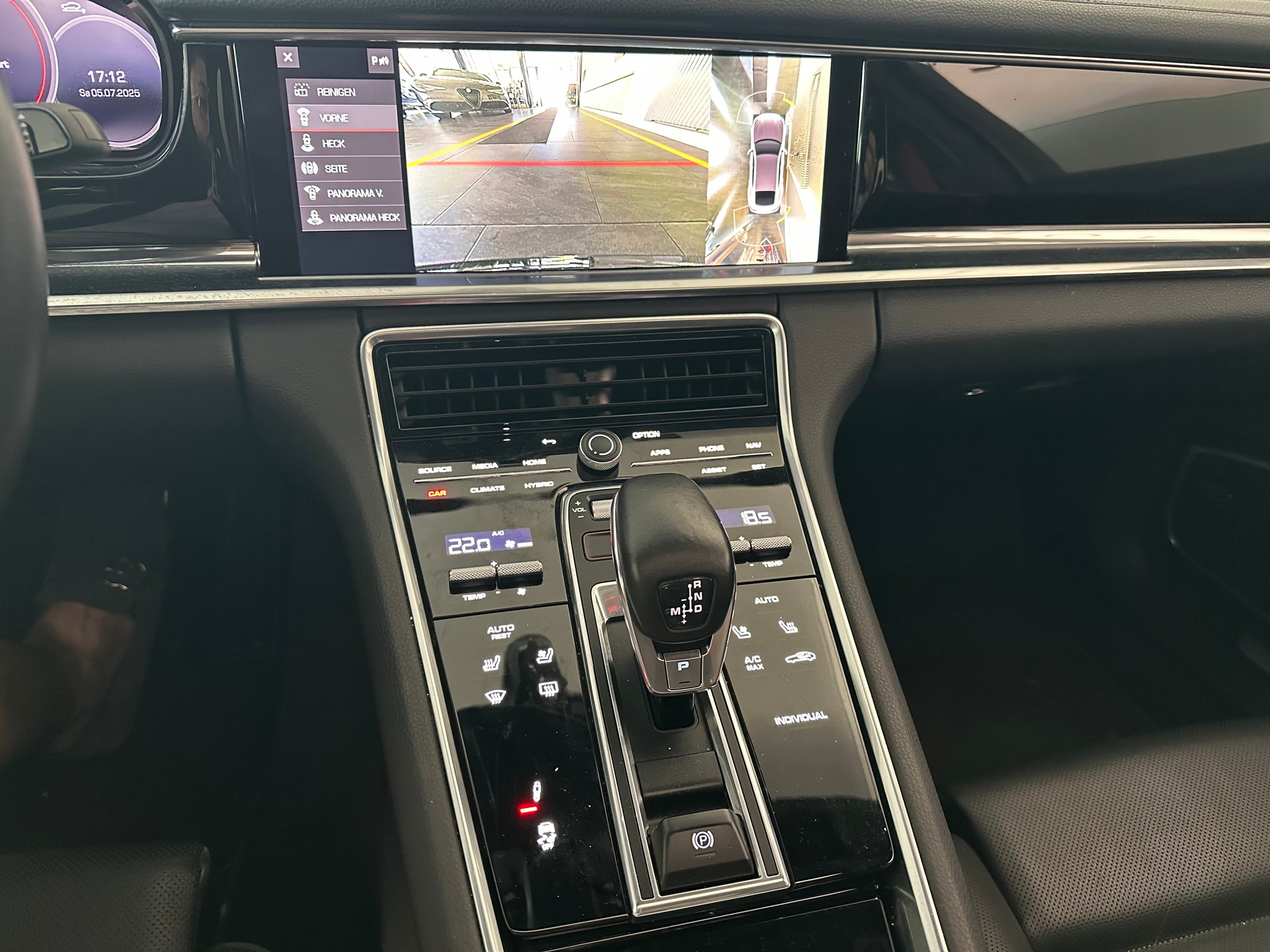 PORSCHE Panamera 4S Executive E-Hybrid PDK-image-9