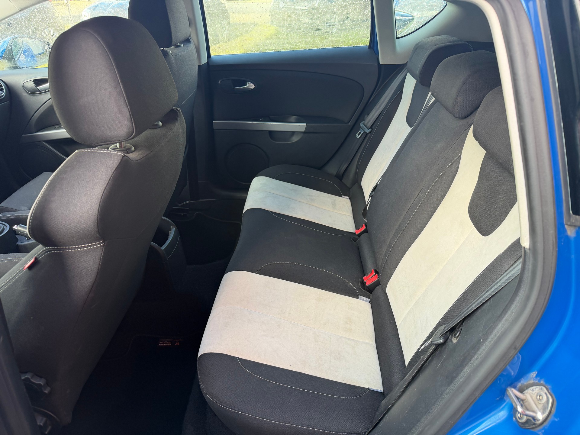 SEAT Limousine-image-9
