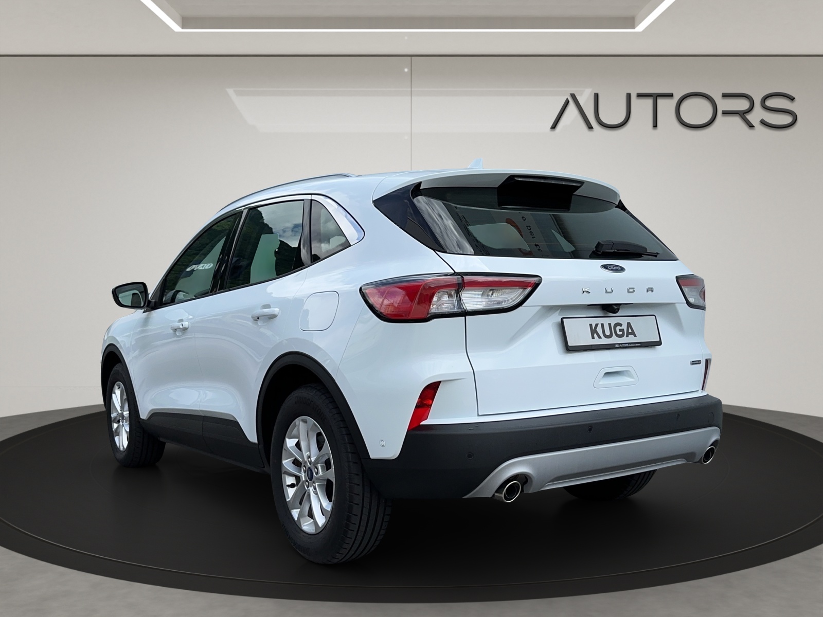 FORD Kuga 2.5 FHEV Titanium 4WD-image-1