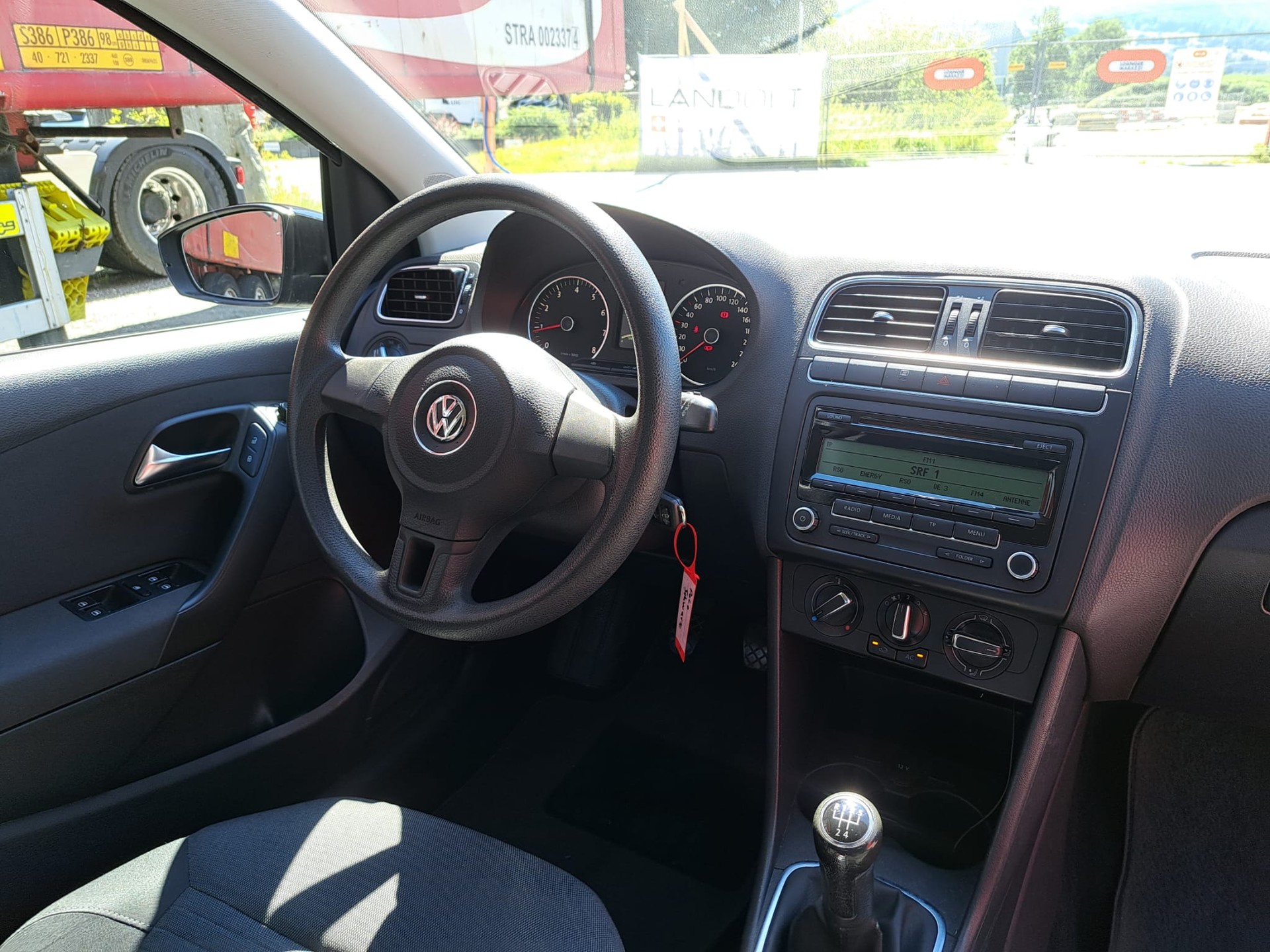 VW Polo 1.4 16V Comfortline-image-5