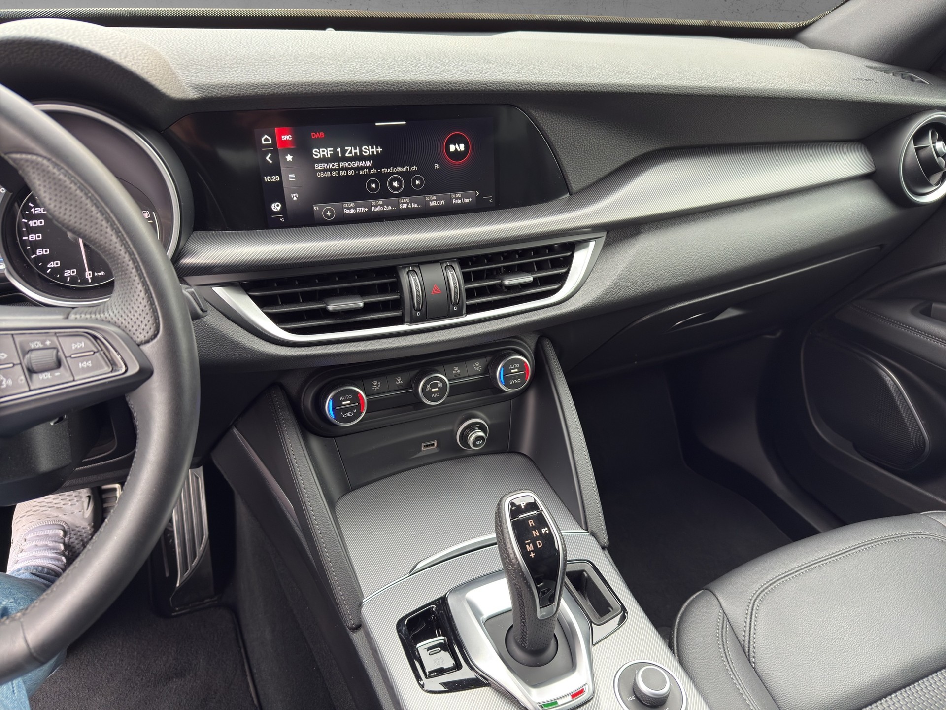 ALFA ROMEO Stelvio 2.0 Sprint Q4-image-6