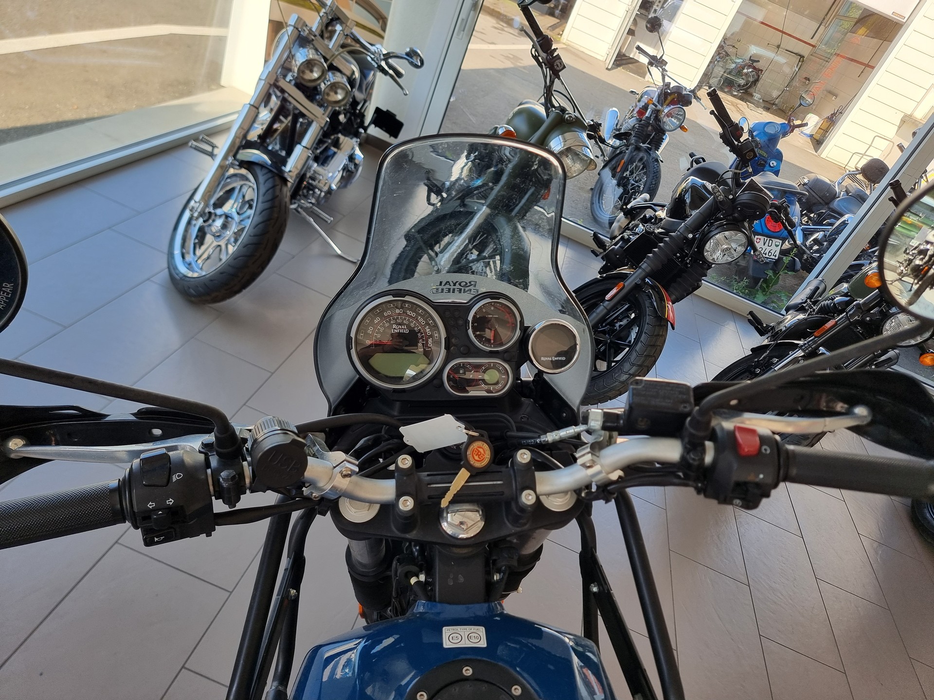 ROYAL ENFIELD Himalayan-image-5