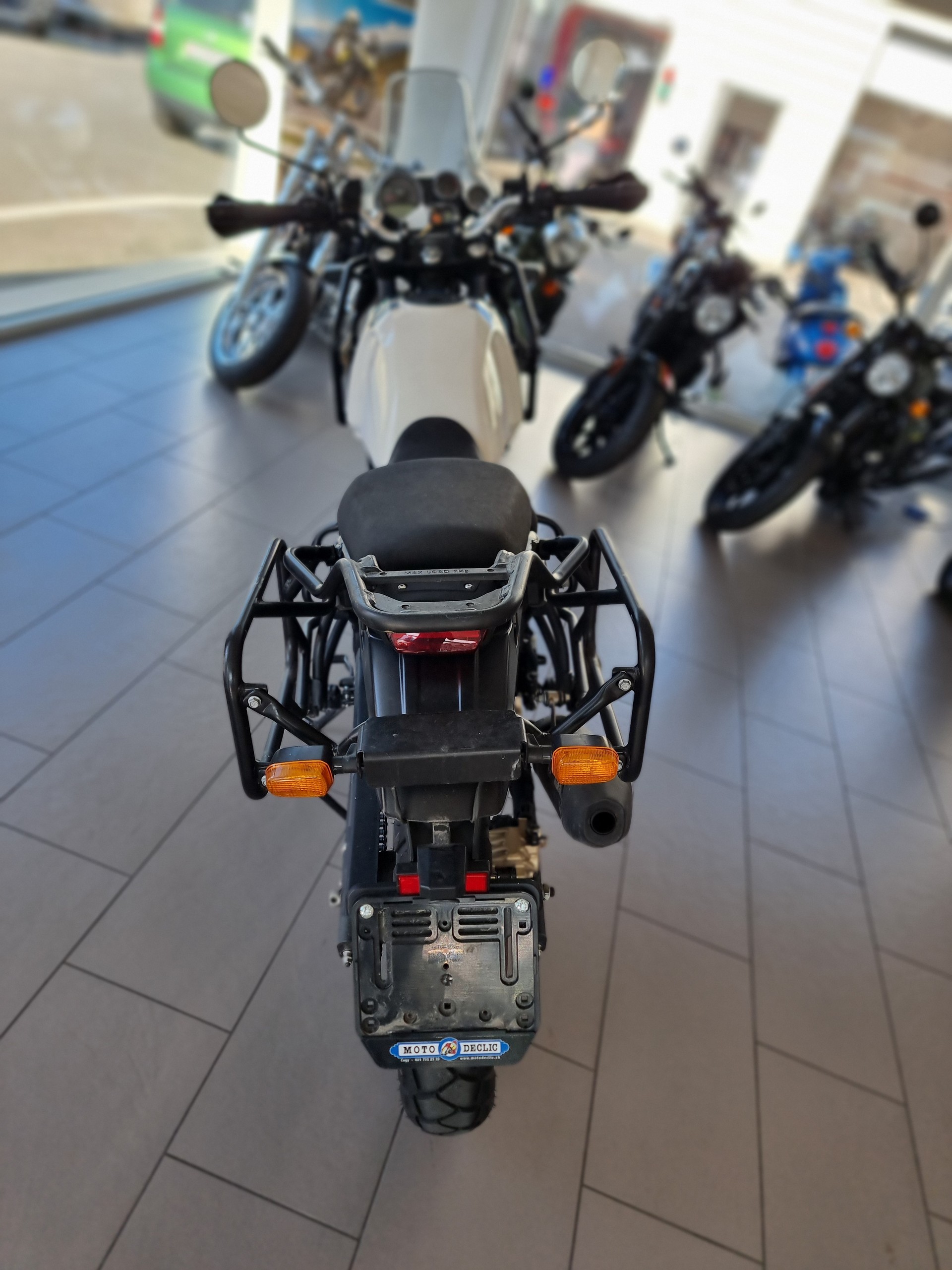ROYAL ENFIELD Himalayan-image-1