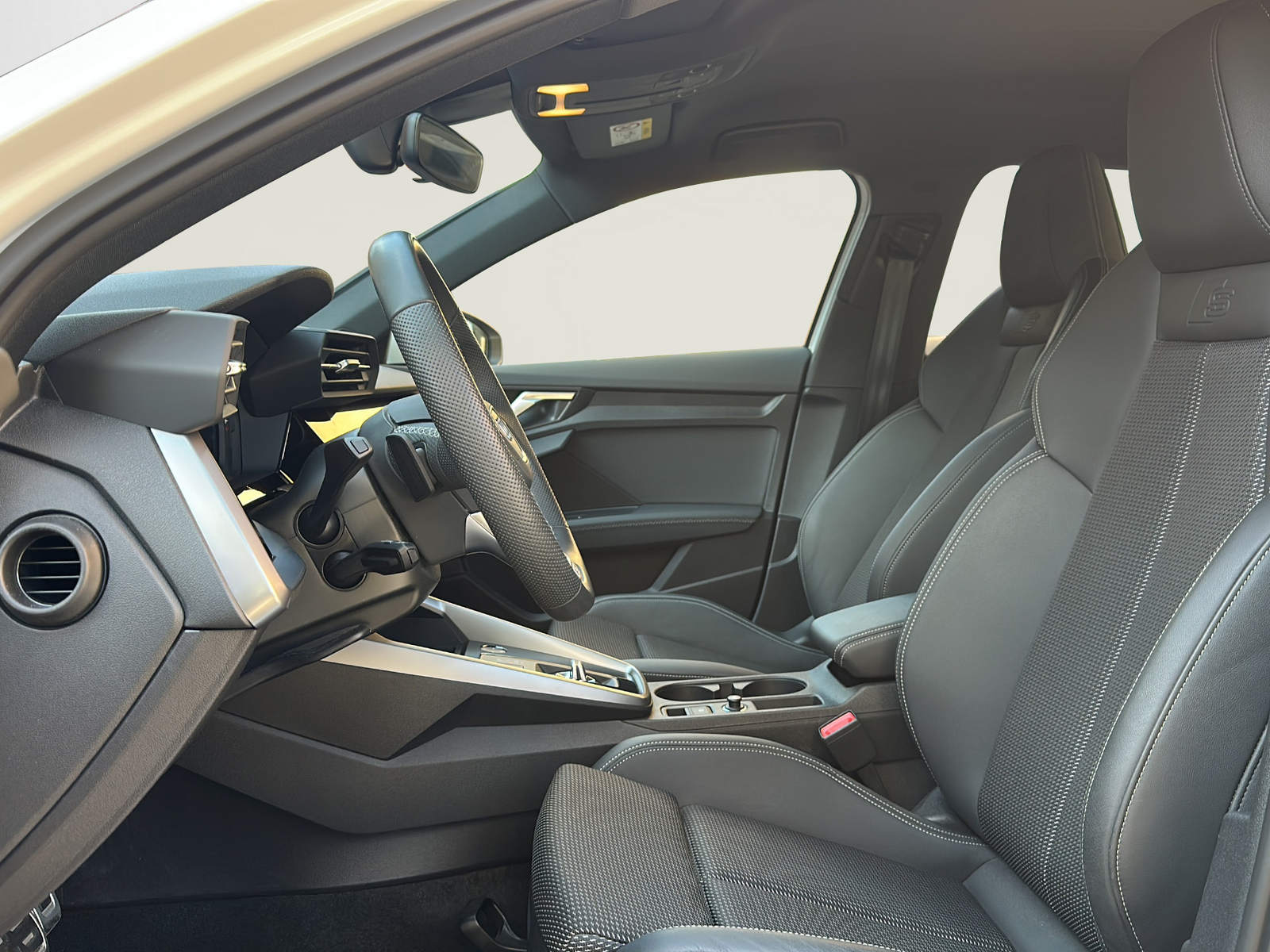 AUDI A3 Sportback 35 TFSI advanced Attraction S-tronic-image-8