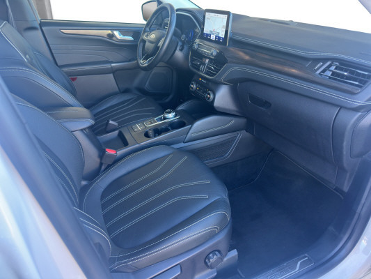 FORD Kuga 2.0 TDCi Vignale 4WD-image-7