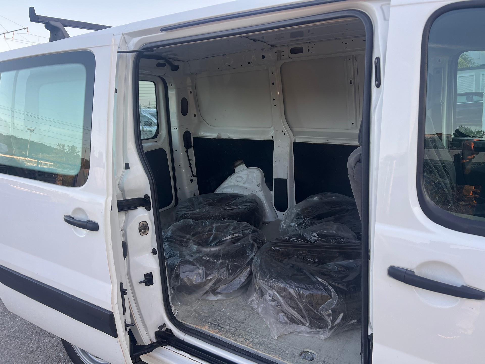 CITROEN Jumpy 1.6 HDi 10 L1H1-image-9