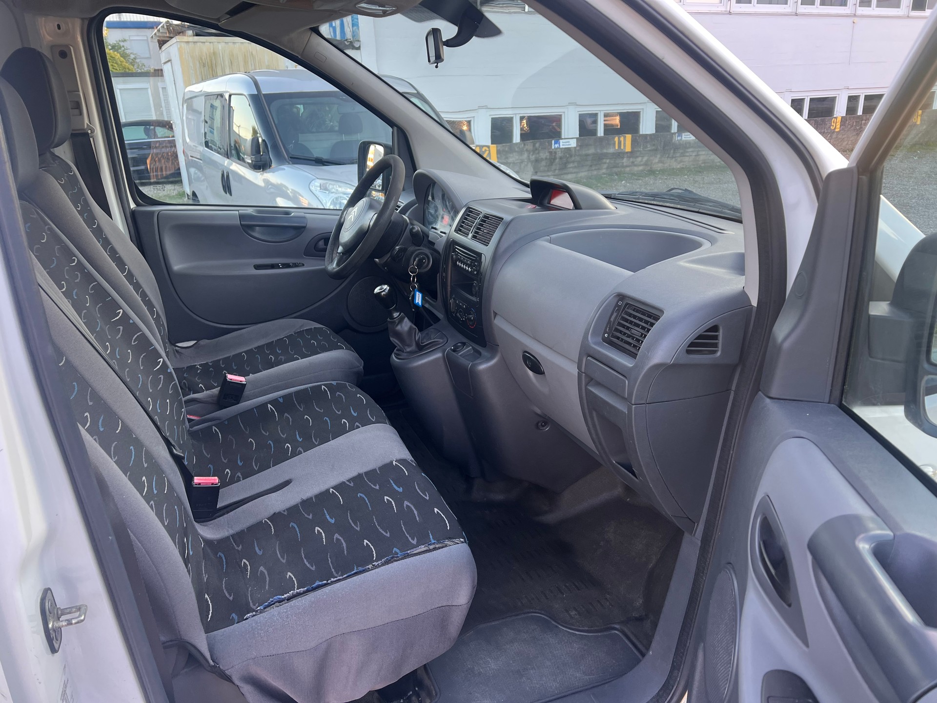 CITROEN Jumpy 1.6 HDi 10 L1H1-image-11