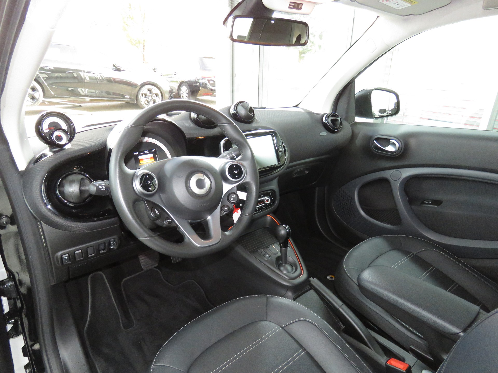 SMART fortwo EQ prime Automat (Batterie inkl.)-image-6