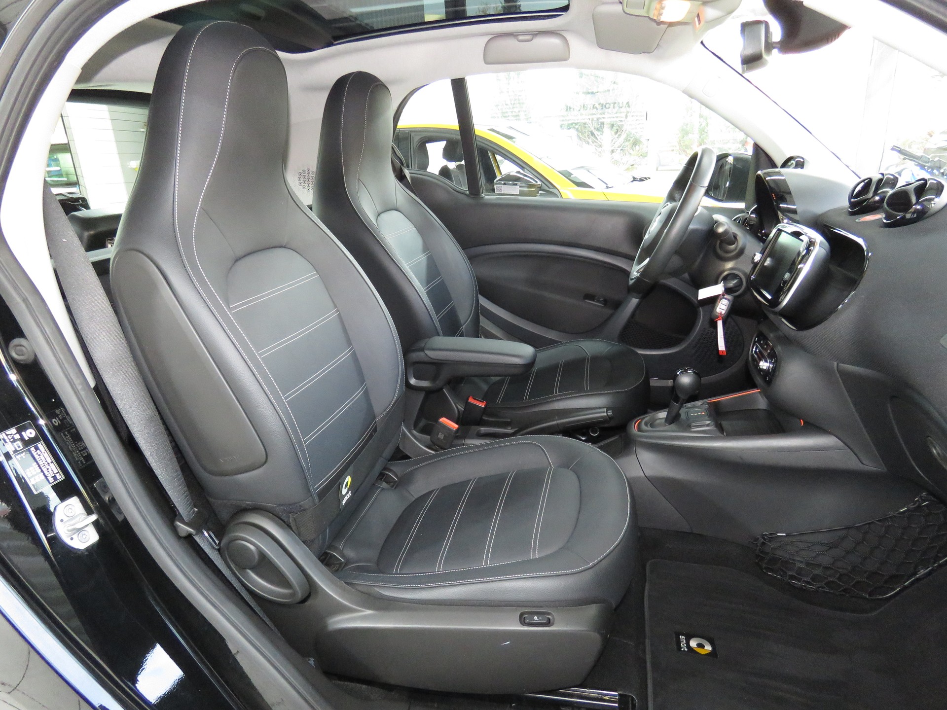 SMART fortwo EQ prime Automat (Batterie inkl.)-image-11
