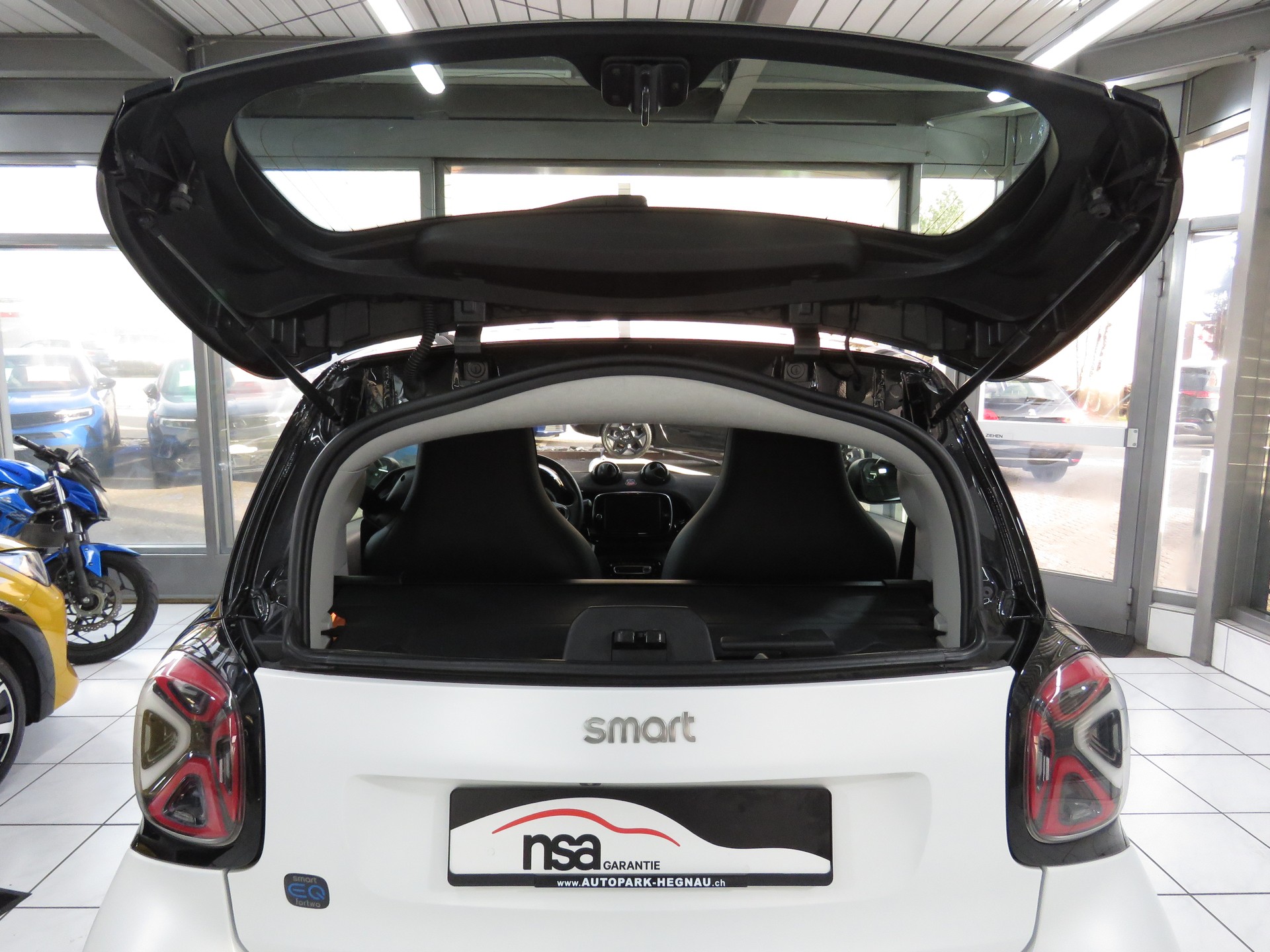 SMART fortwo EQ prime Automat (Batterie inkl.)-image-8