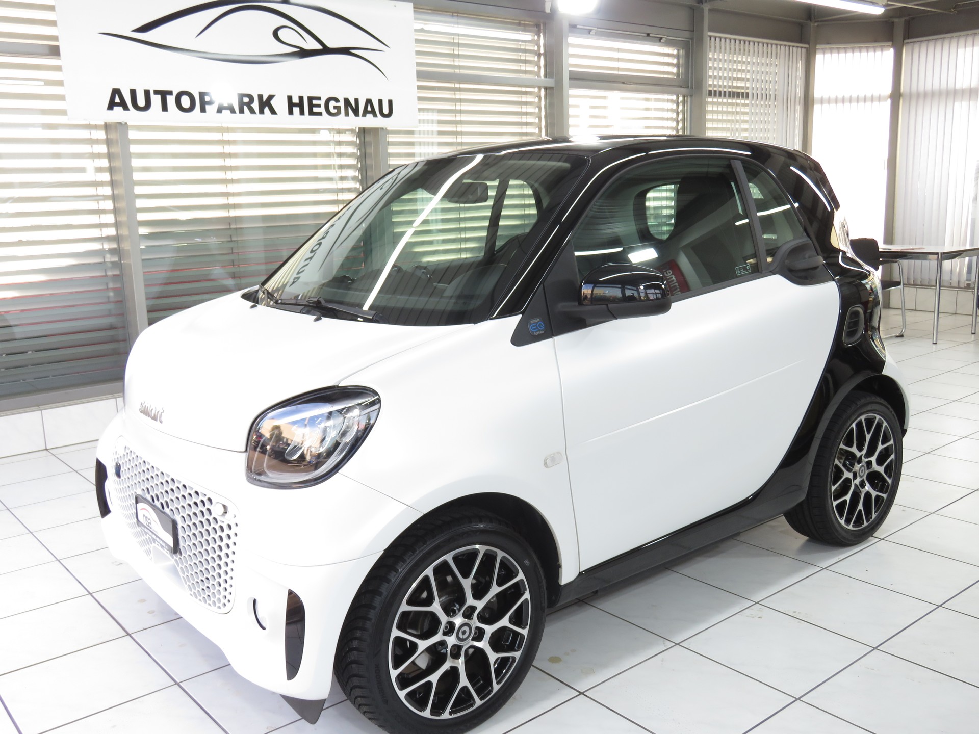SMART fortwo EQ prime Automat (Batterie inkl.)-image-0