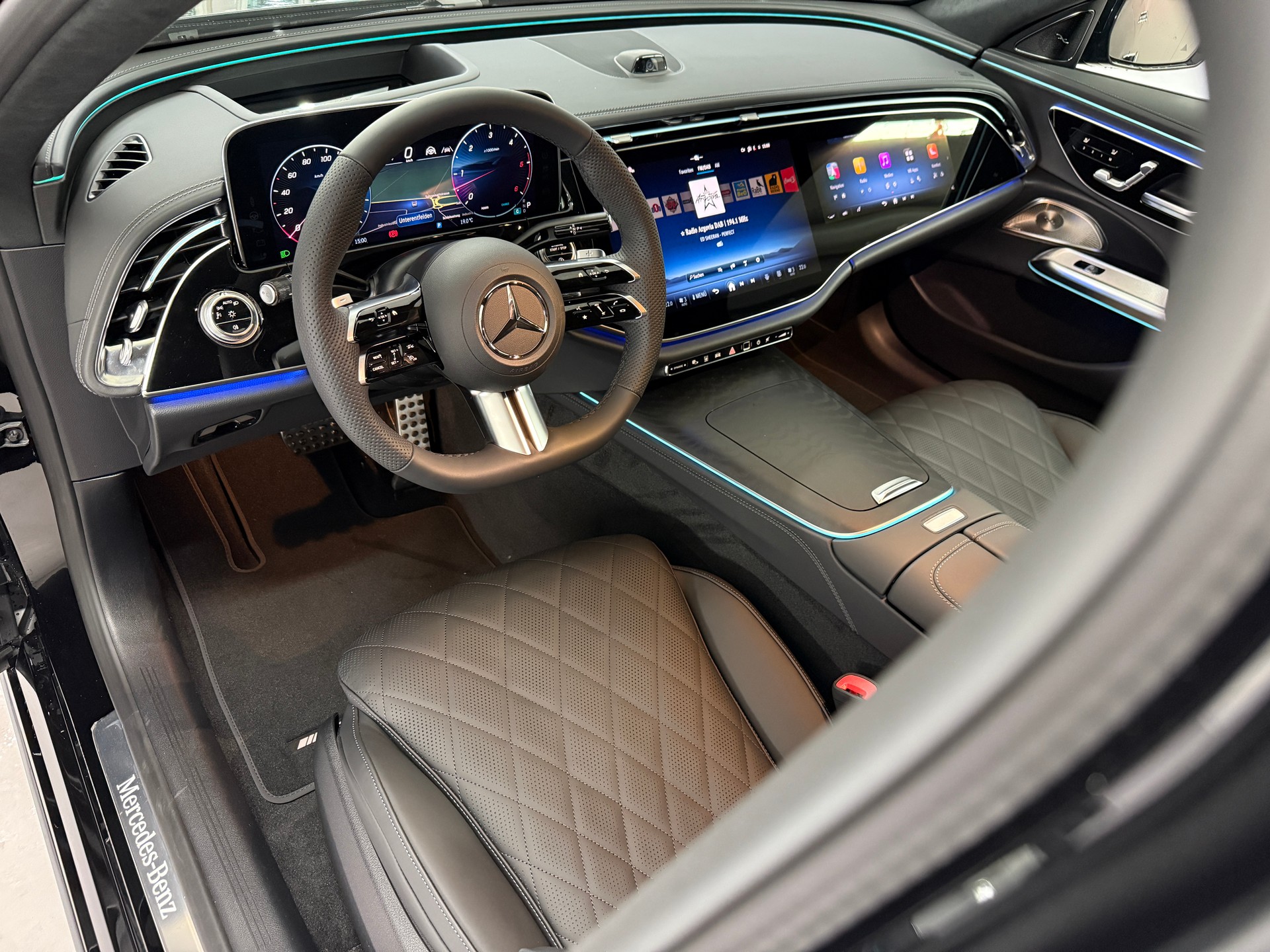 MERCEDES-BENZ E 450 d 4Matic-image-6