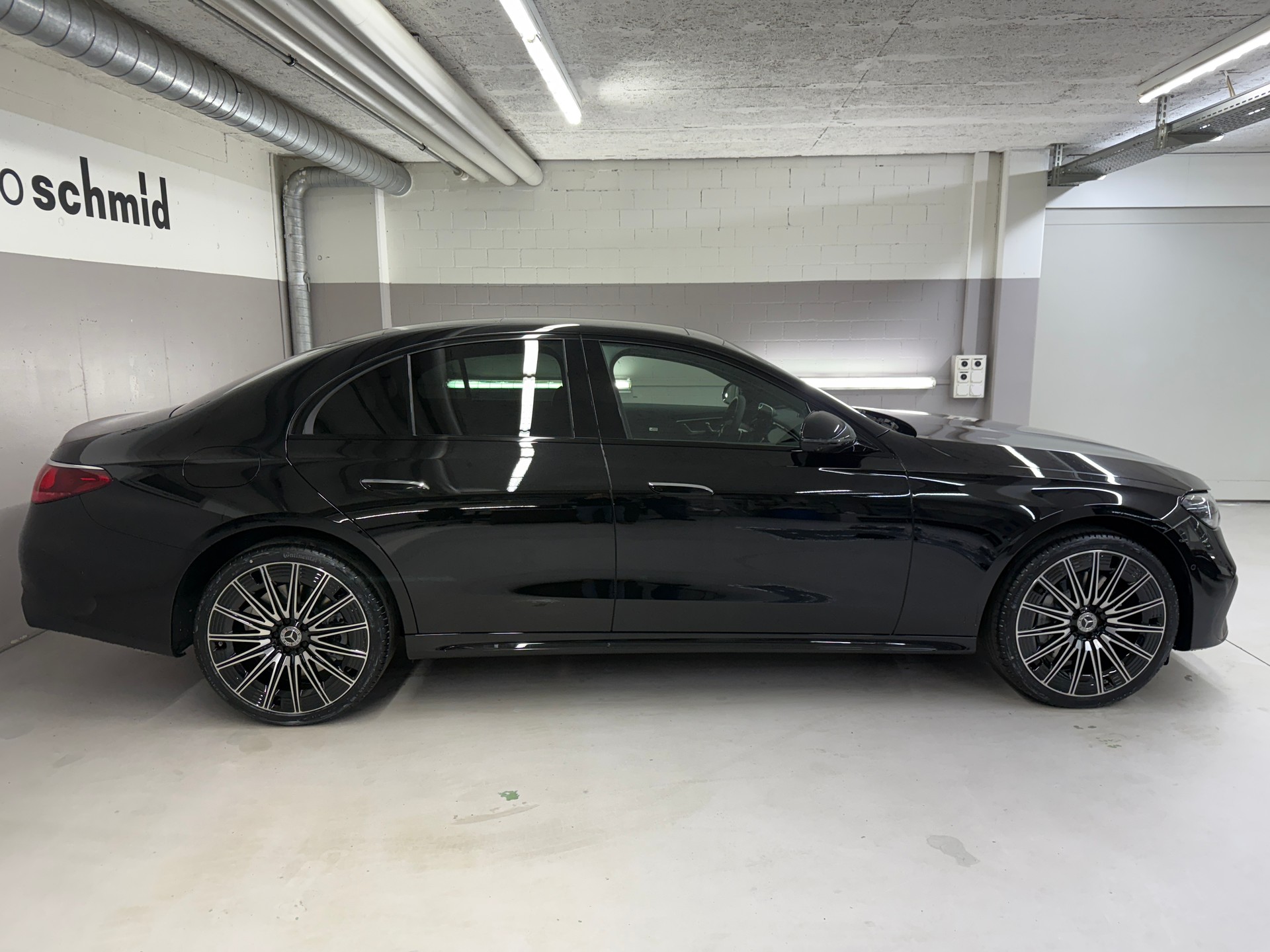 MERCEDES-BENZ E 450 d 4Matic-showroom-element-2
