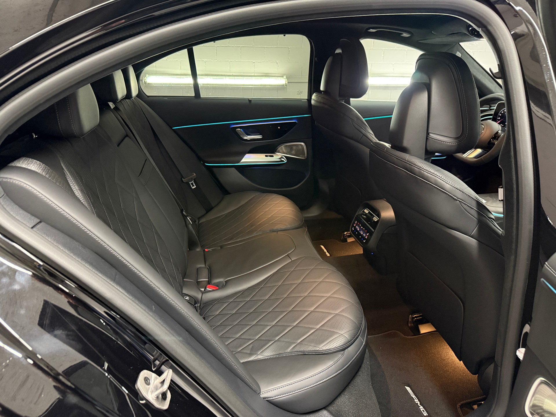 MERCEDES-BENZ E 450 d 4Matic-image-8