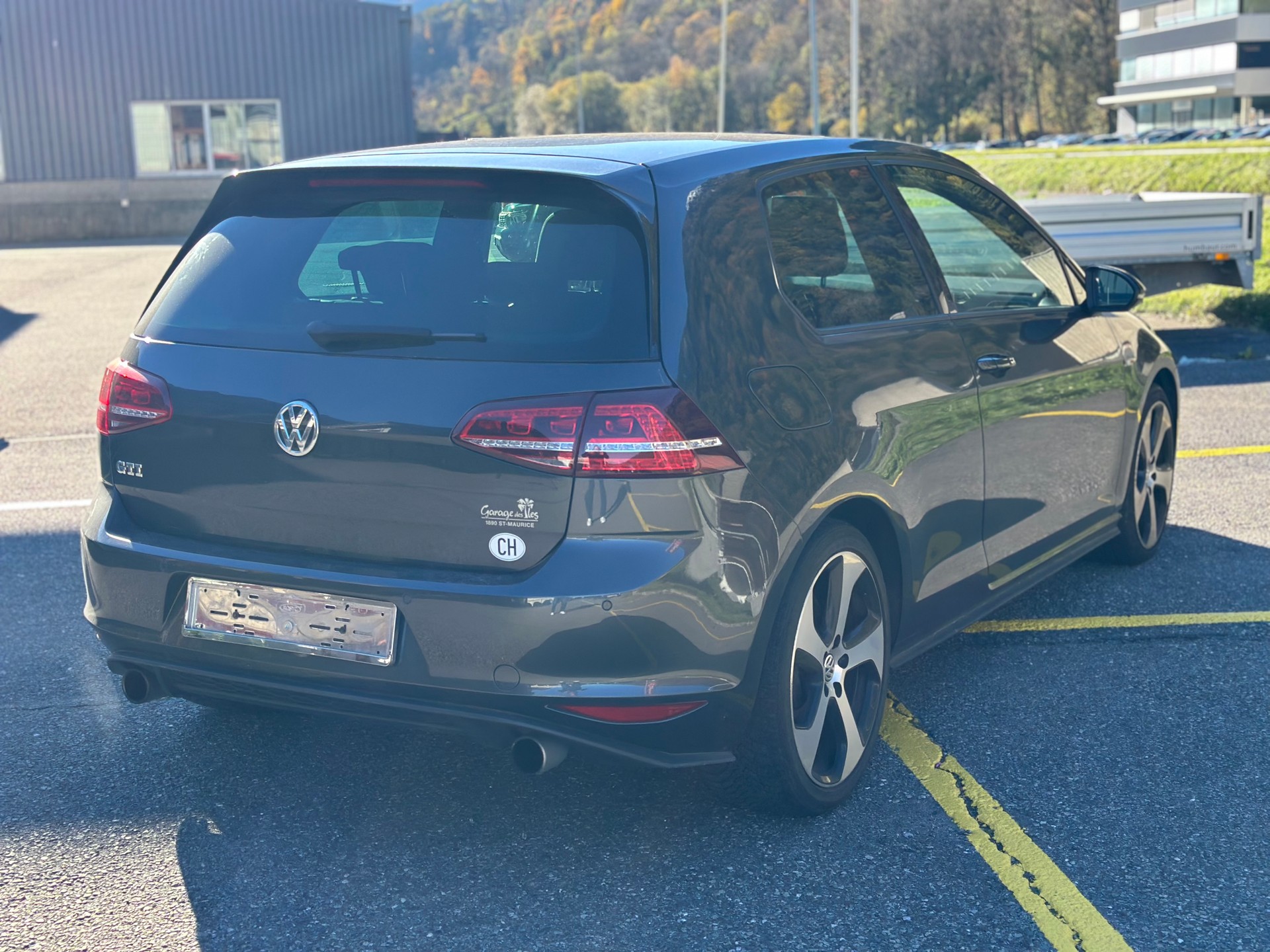 VW Golf 2.0 TSI GTI-image-5