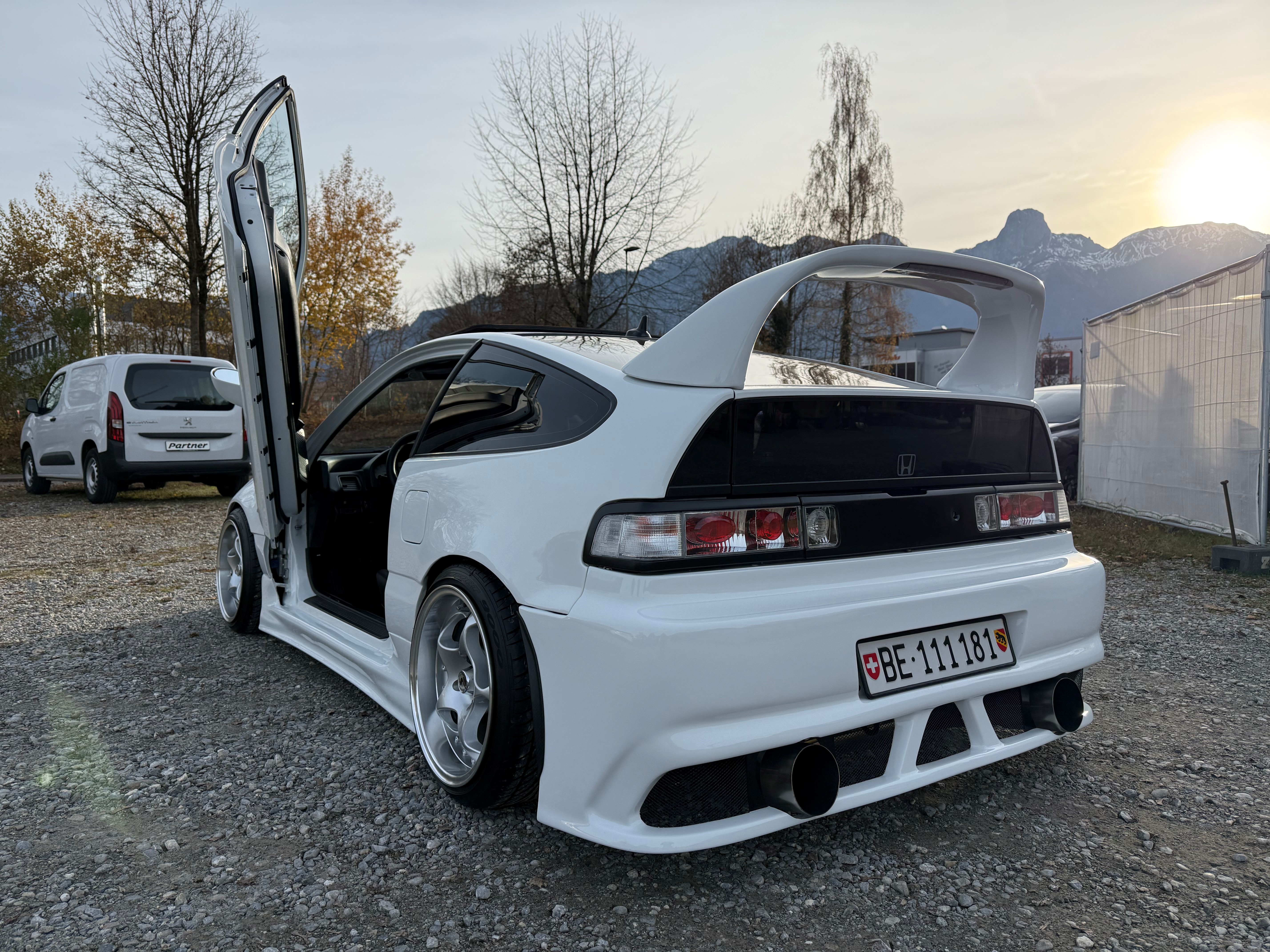 Car photo